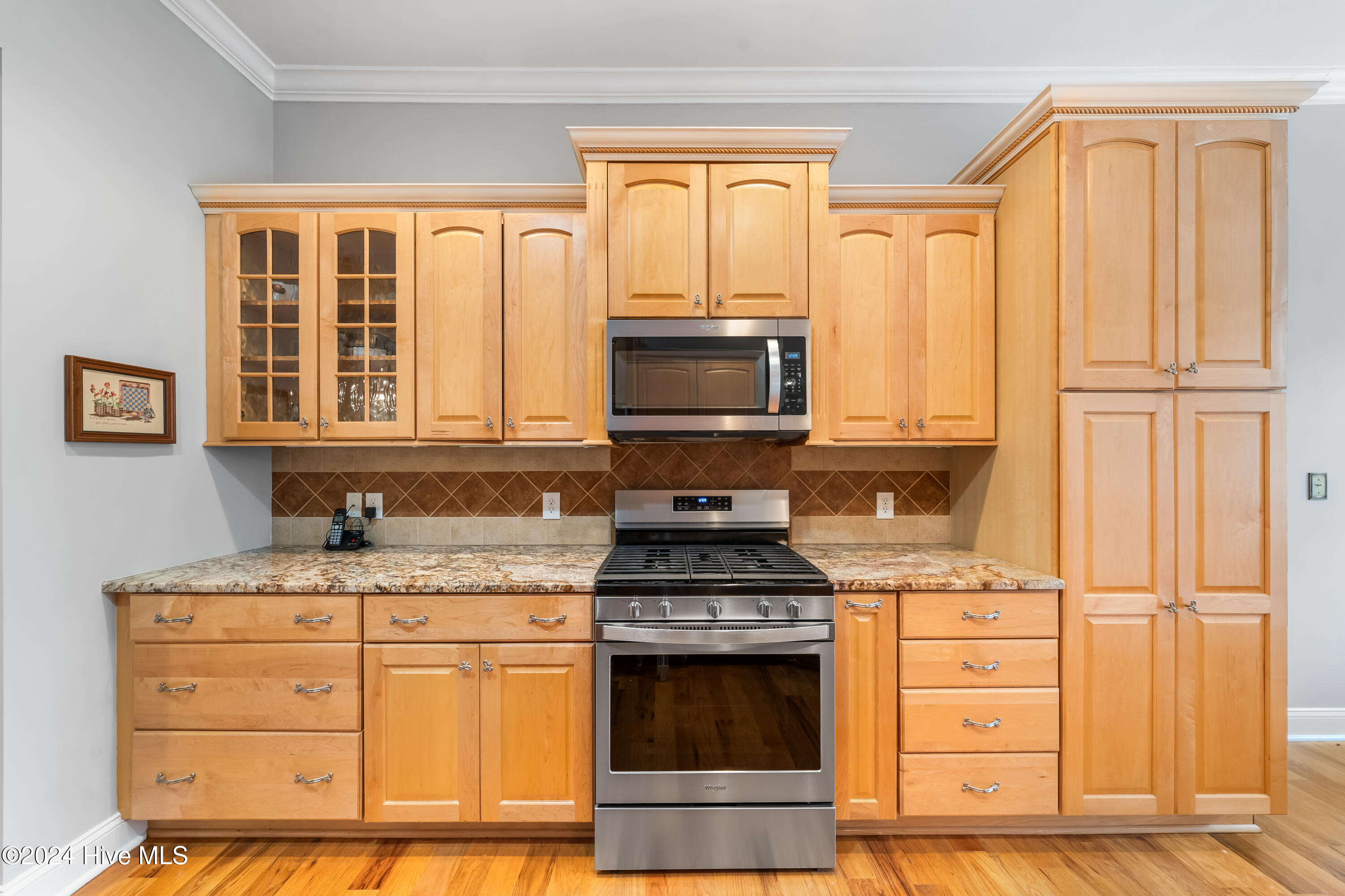 3862 Ridge Crest Drive Property Photo 18