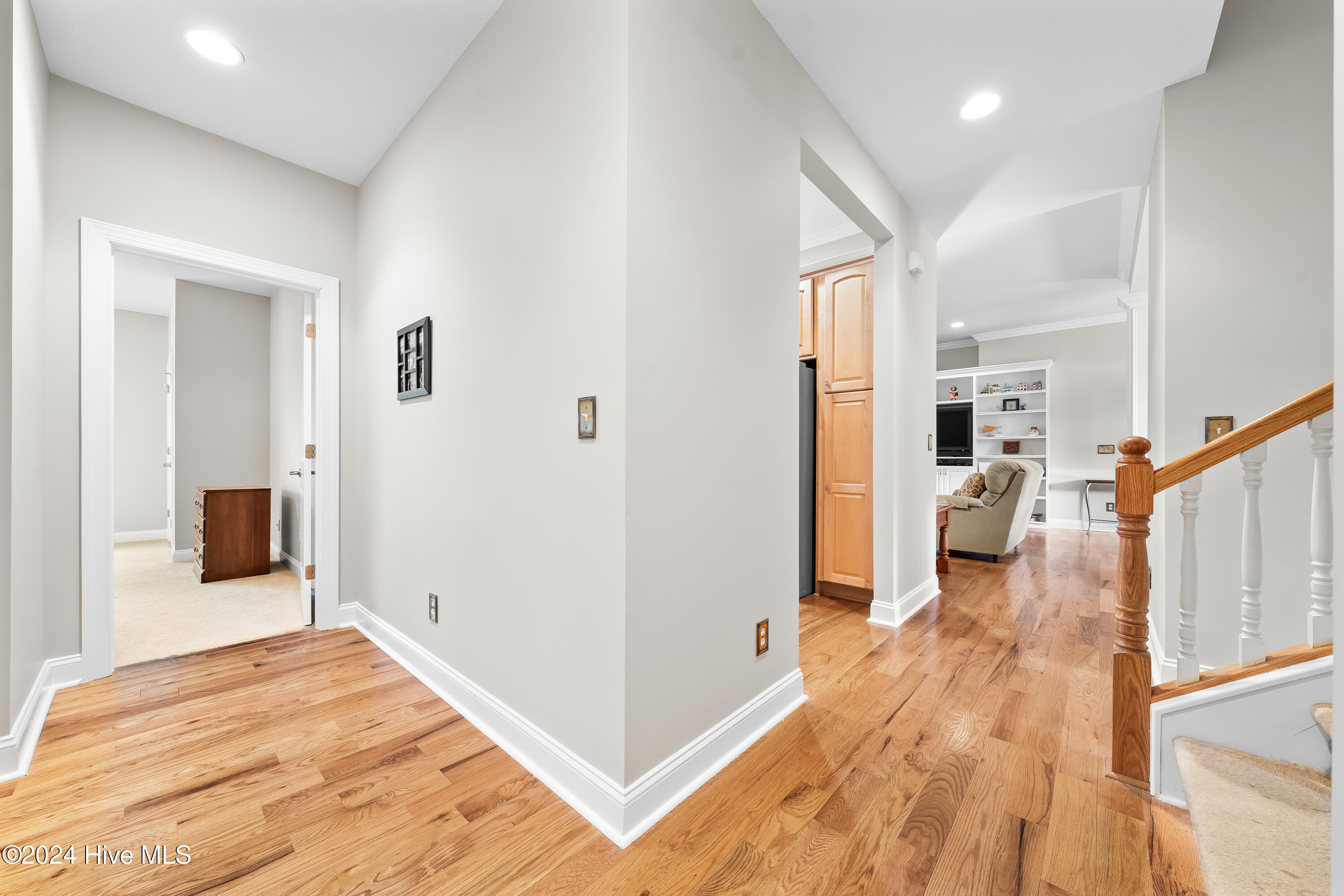 3862 Ridge Crest Drive Property Photo 29