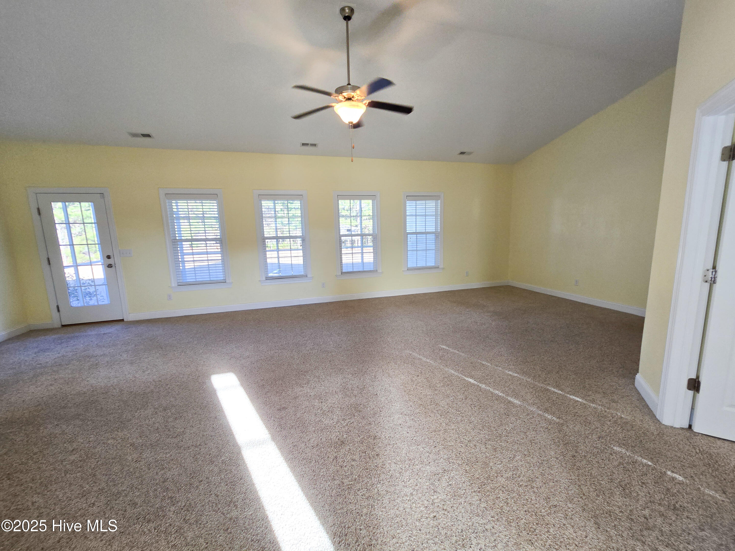 703 Shearwater Lane Property Photo 5
