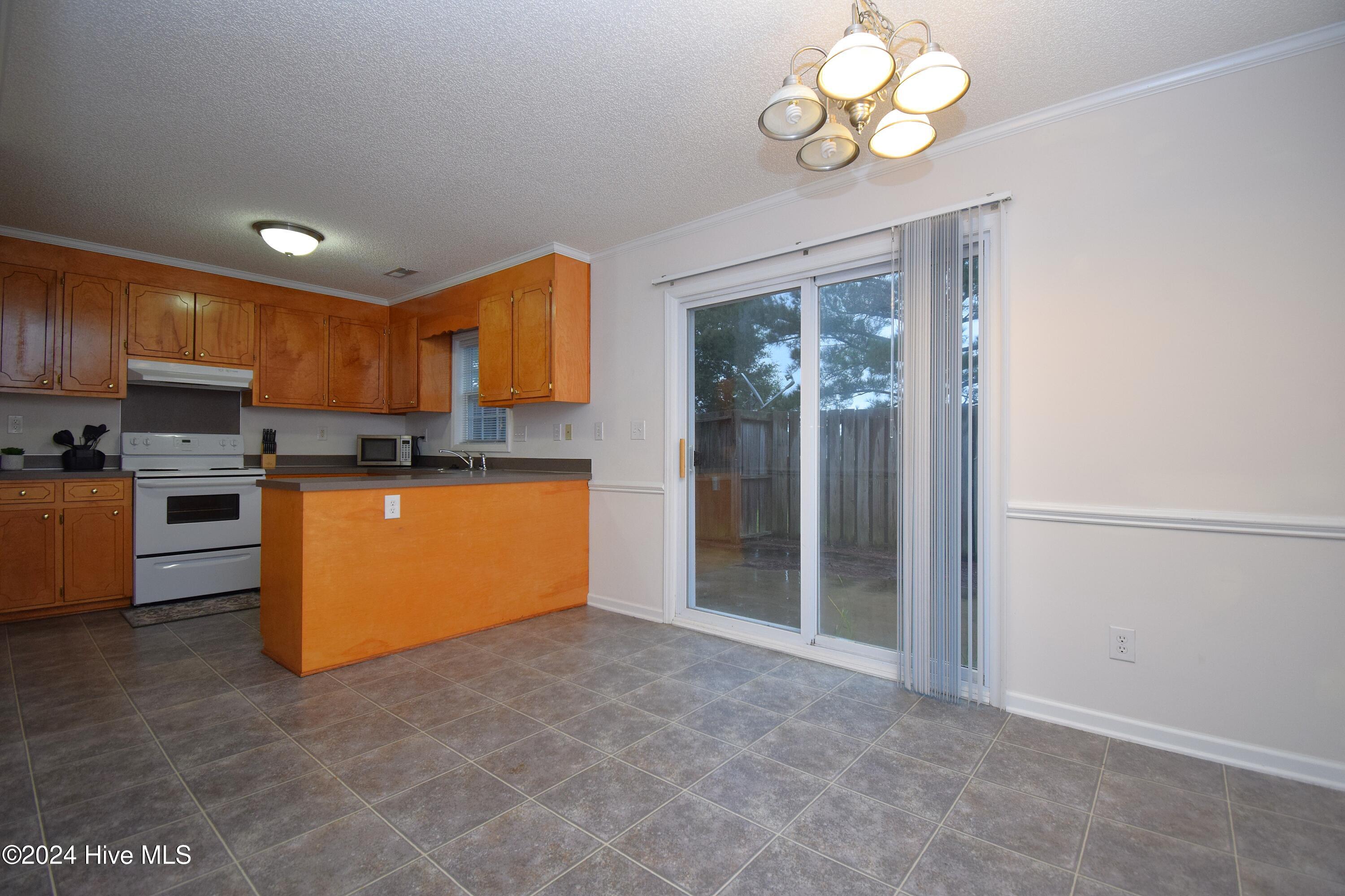 2385 Vineyard Drive I6 Property Photo 4