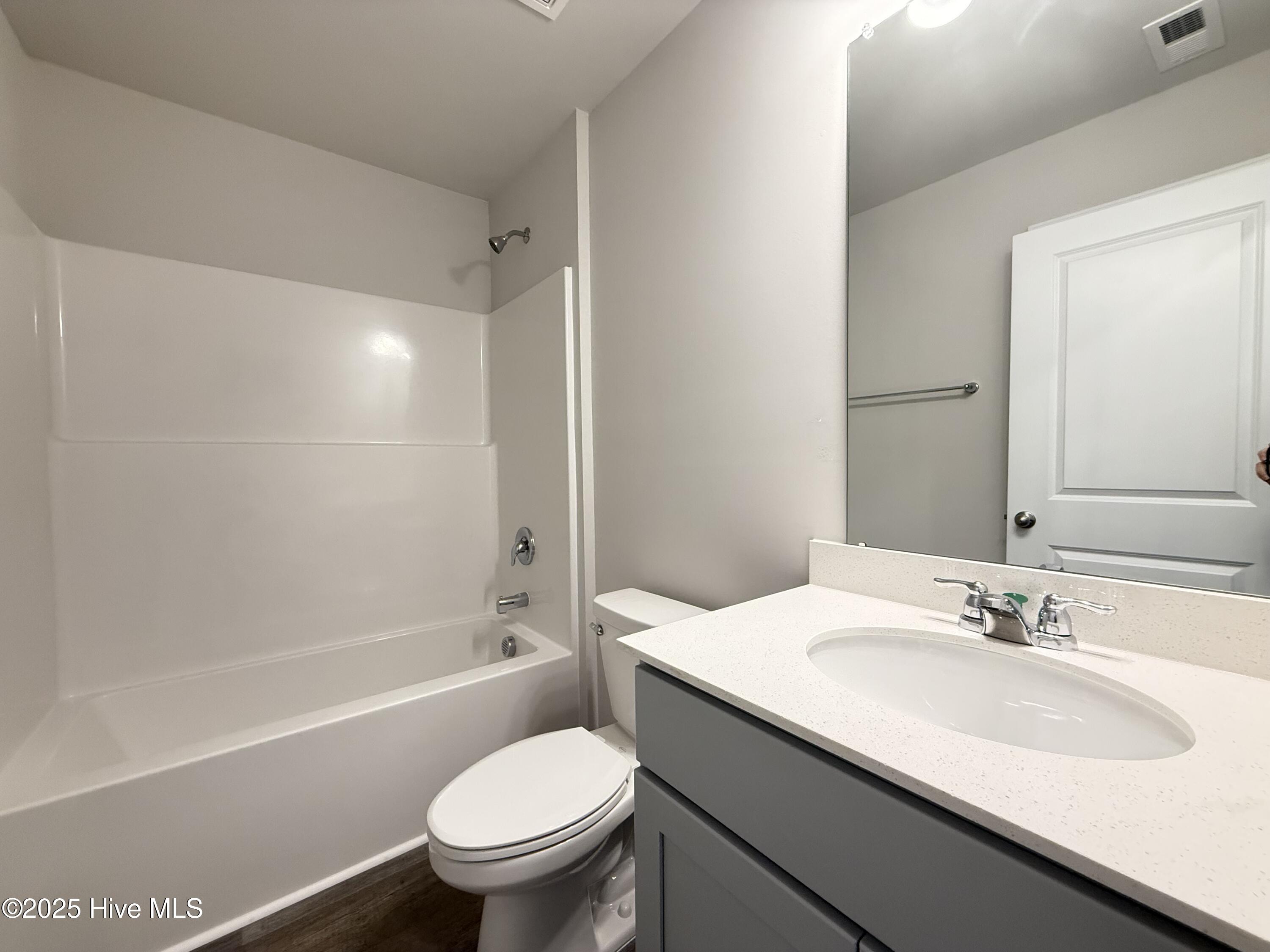 5243 Soy Bean Drive Property Photo 6