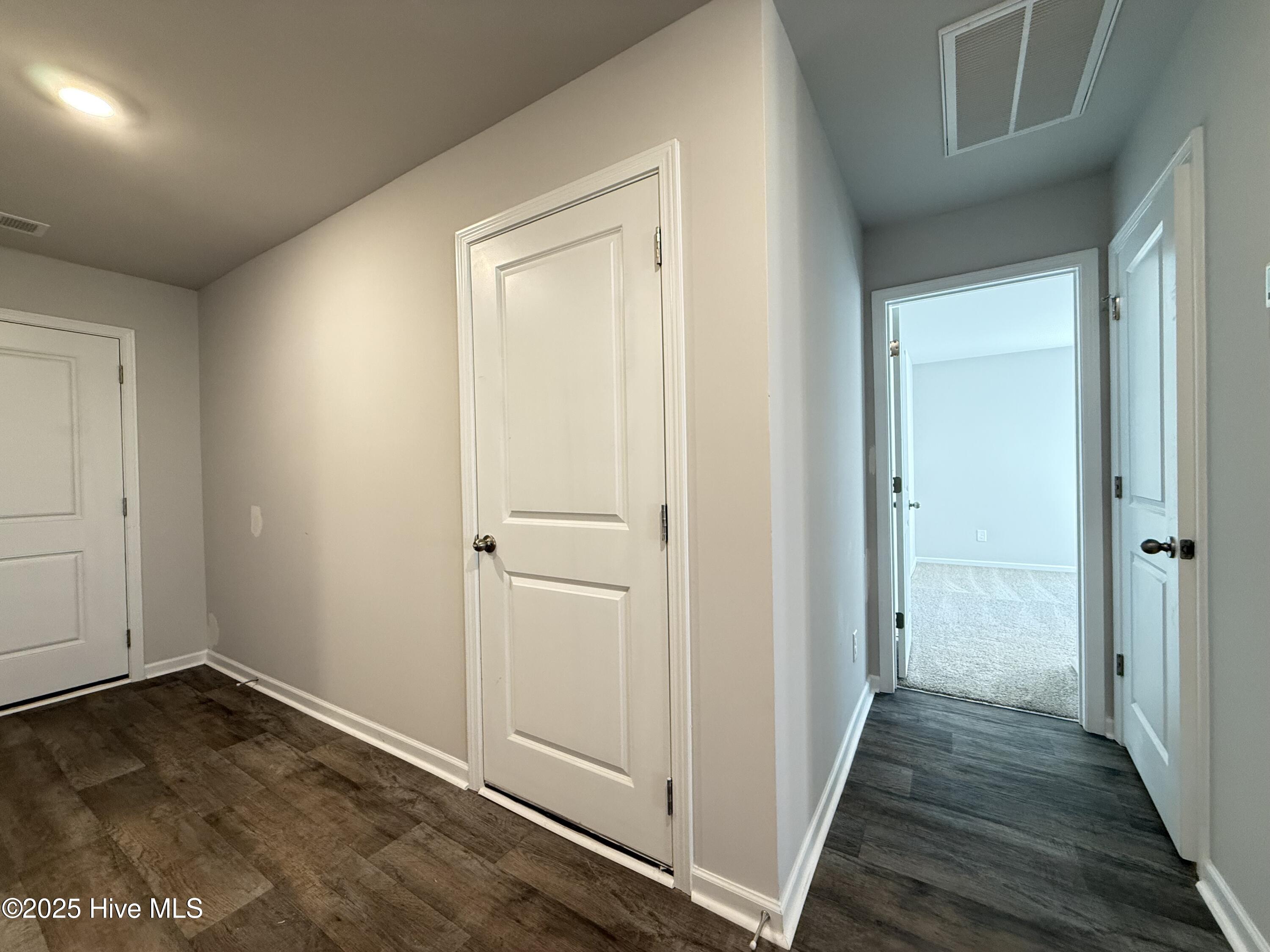5243 Soy Bean Drive Property Photo 7