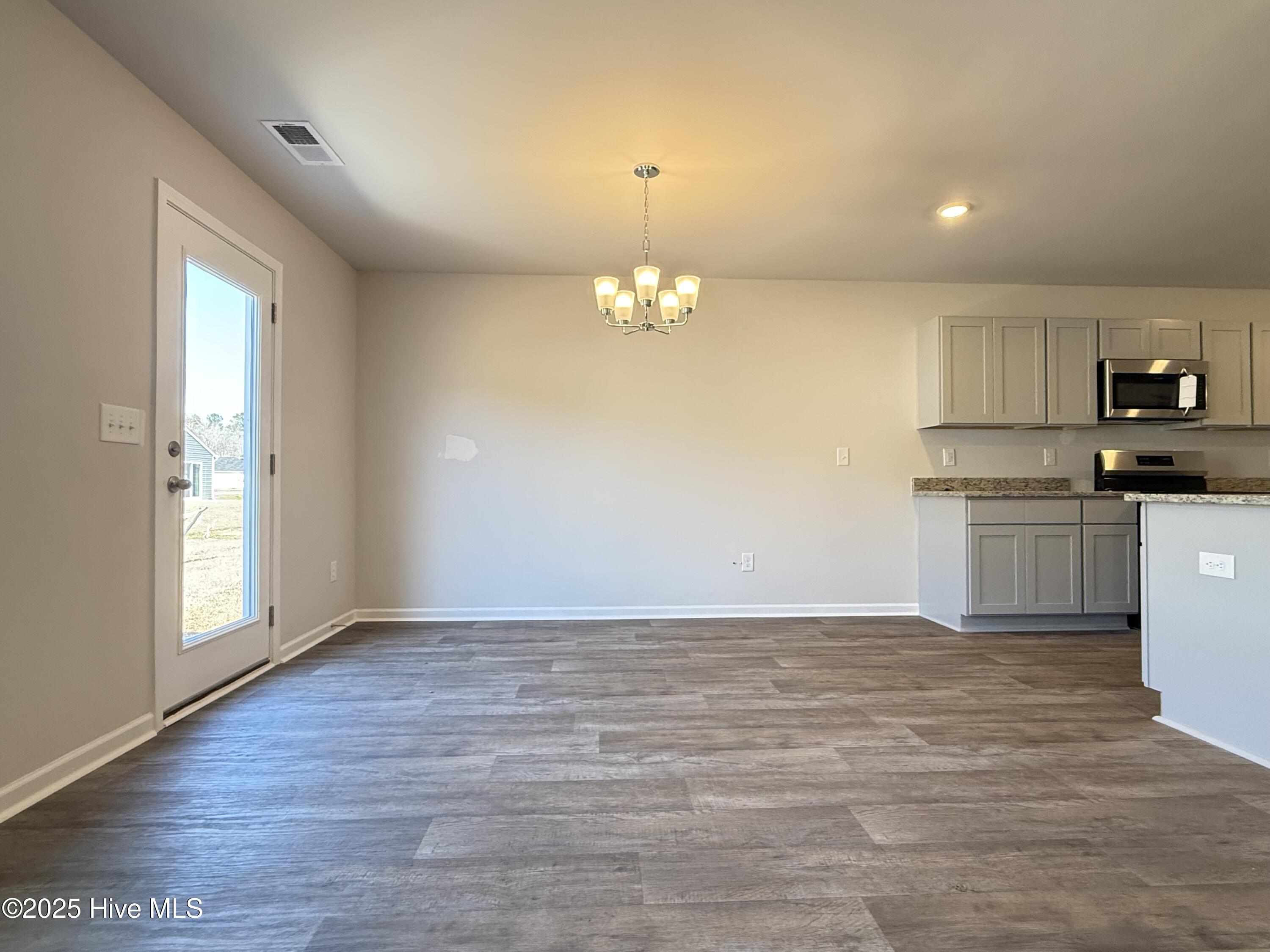 5243 Soy Bean Drive Property Photo 13