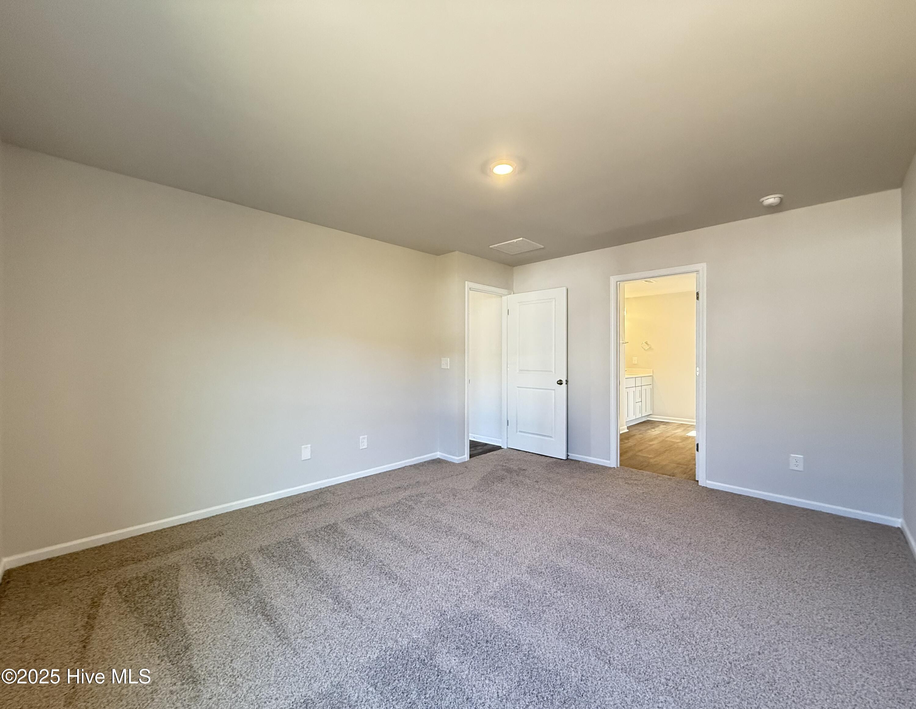 5243 Soy Bean Drive Property Photo 14