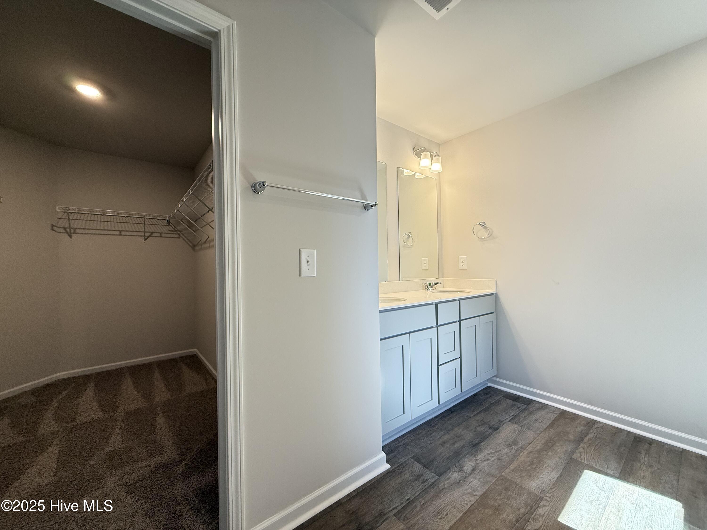 5243 Soy Bean Drive Property Photo 16