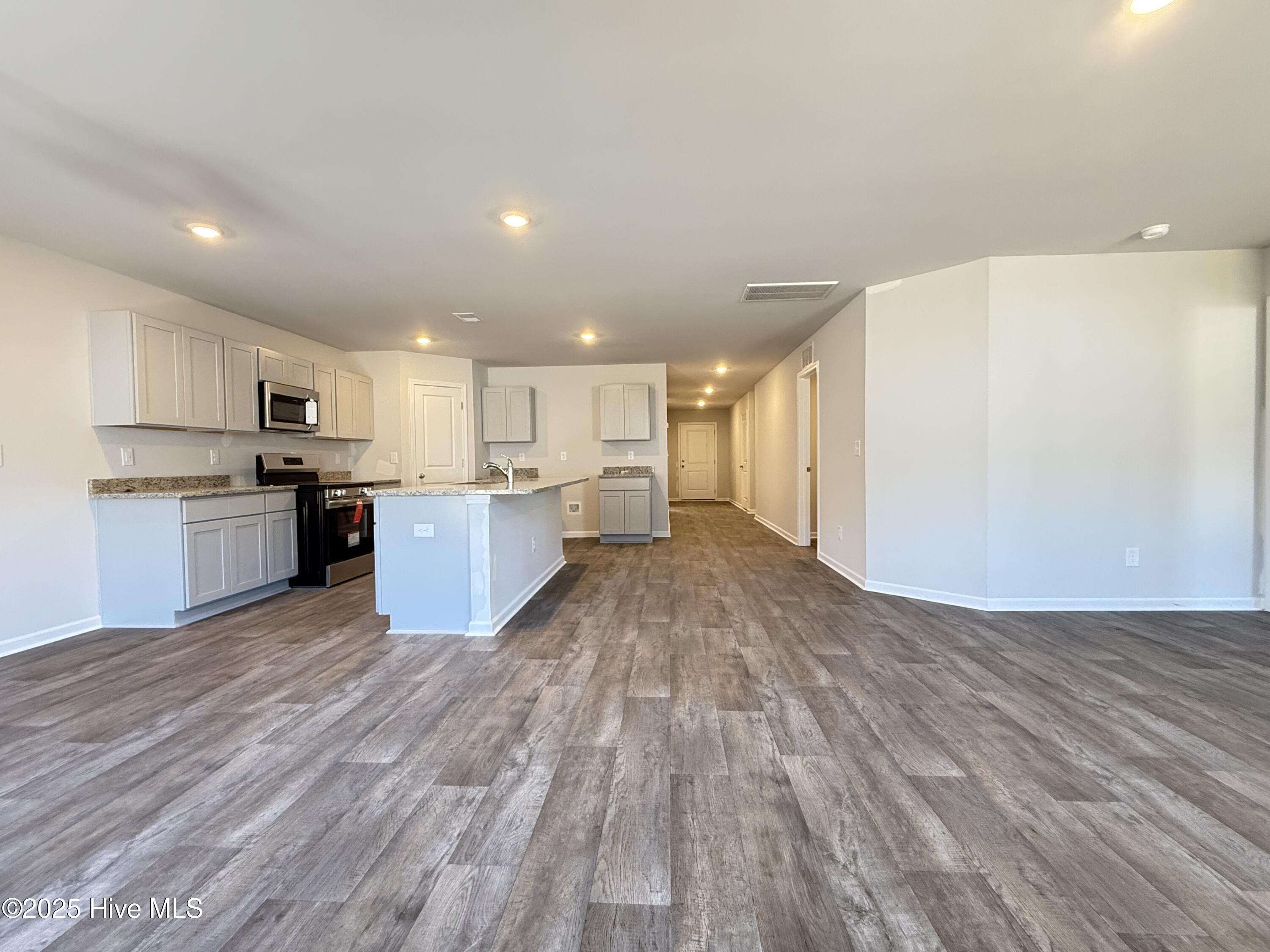 5243 Soy Bean Drive Property Photo 18