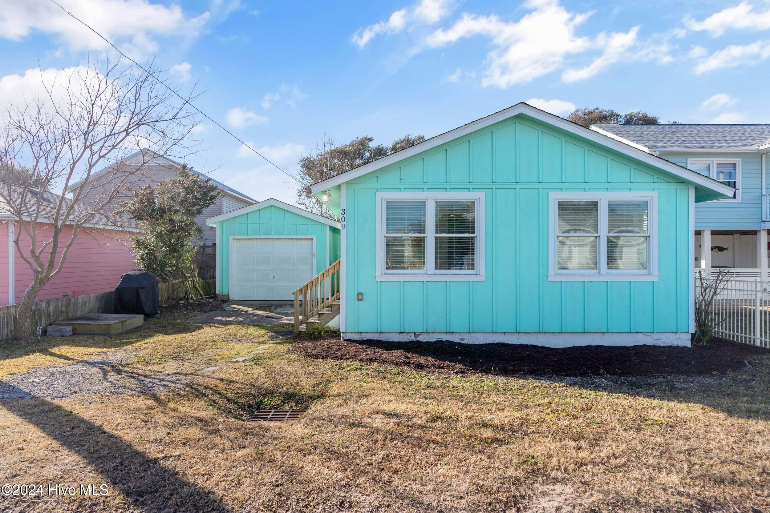 309 F Avenue Property Photo 3