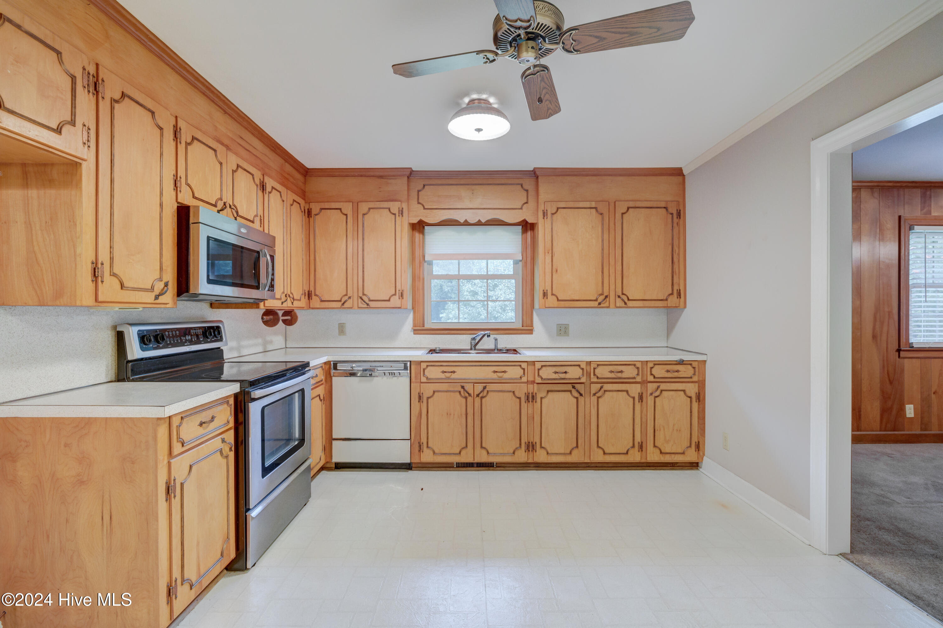 5021 College Acres Drive Property Photo 15