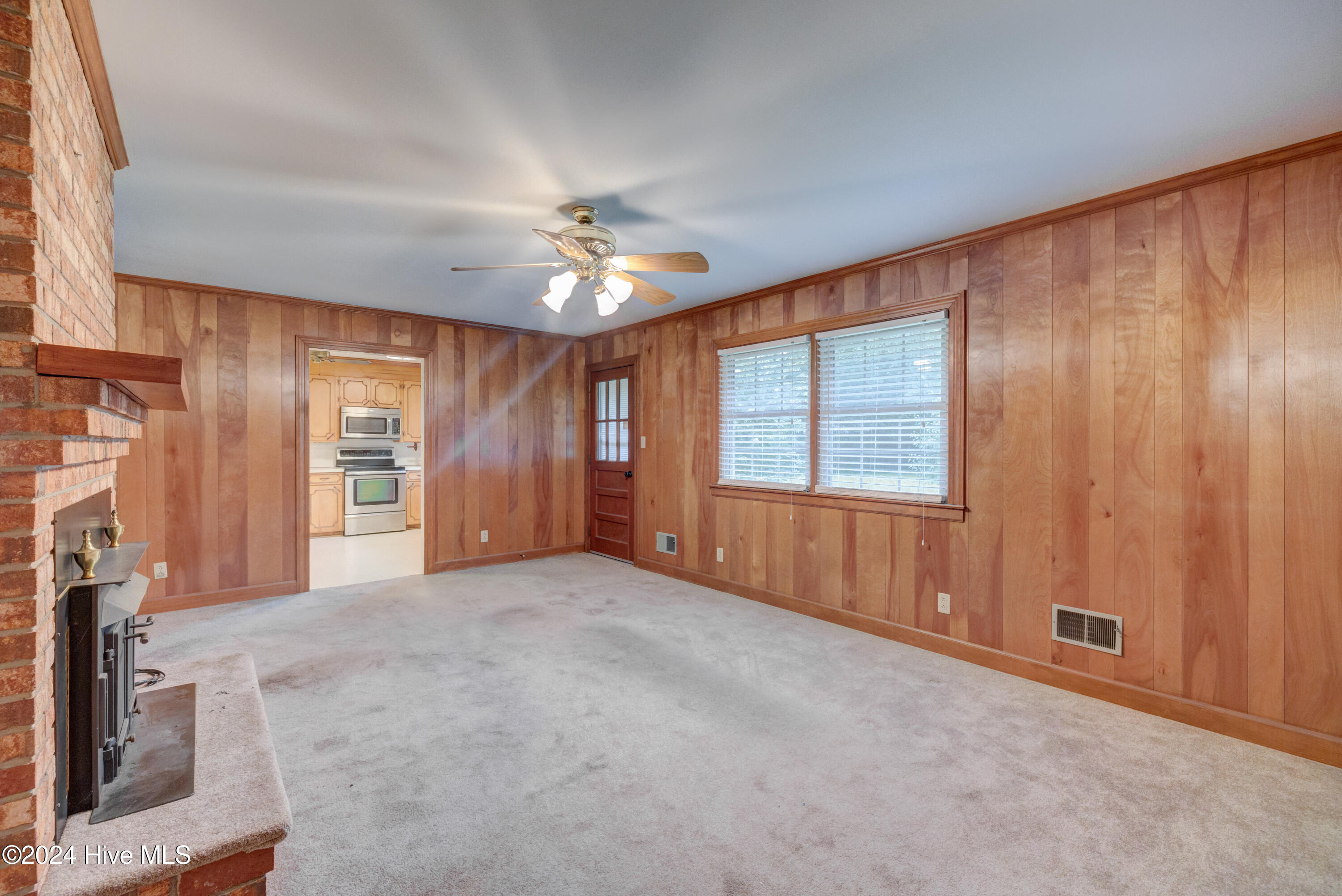 5021 College Acres Drive Property Photo 20