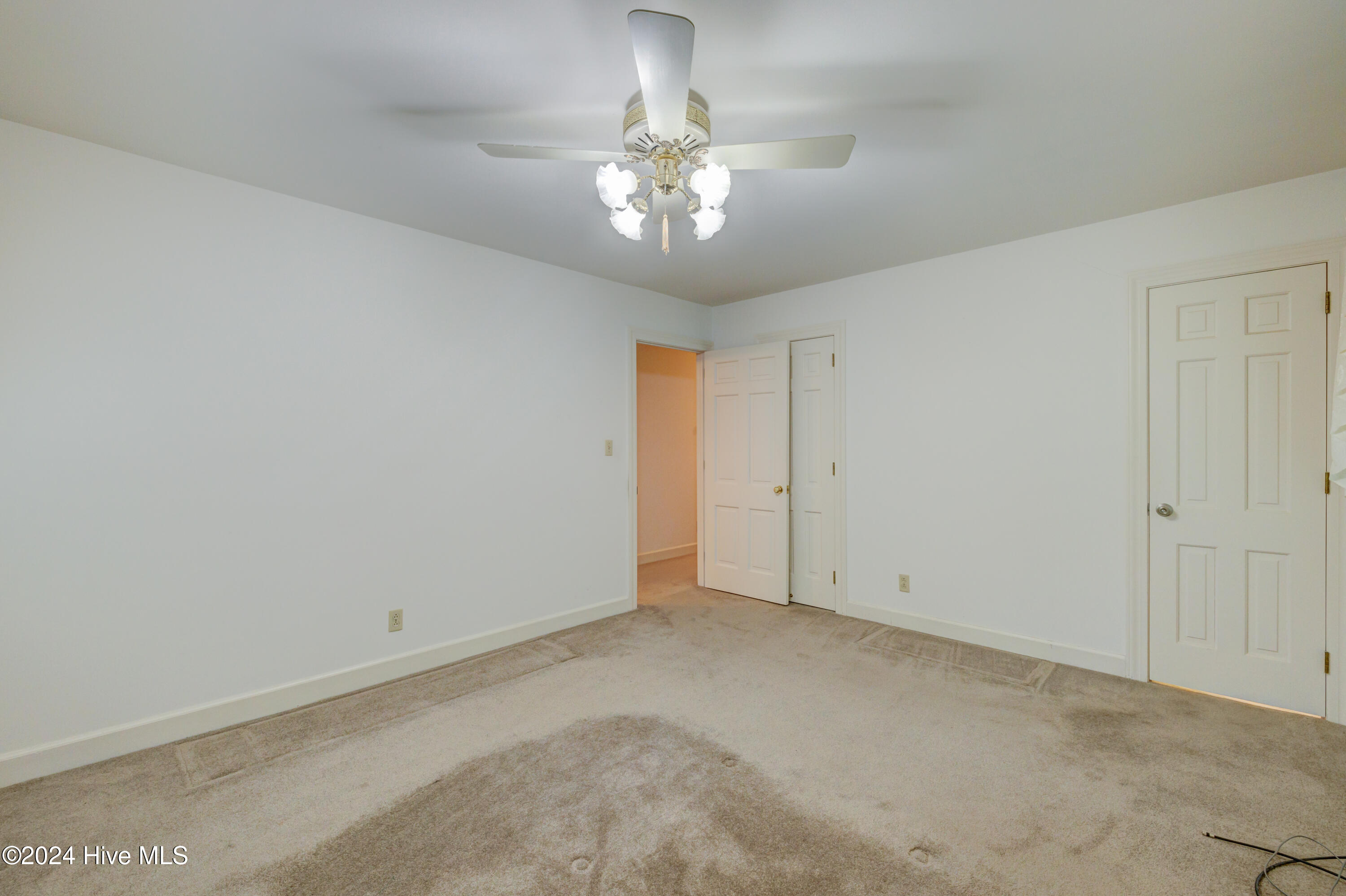 5021 College Acres Drive Property Photo 31