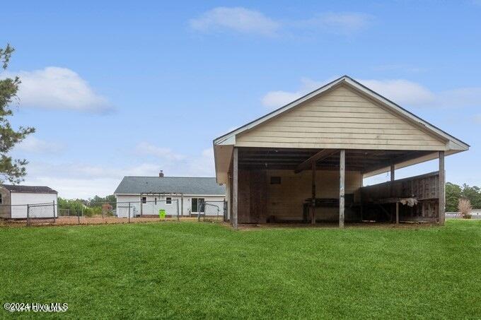 255 Taylor Road Property Photo 3