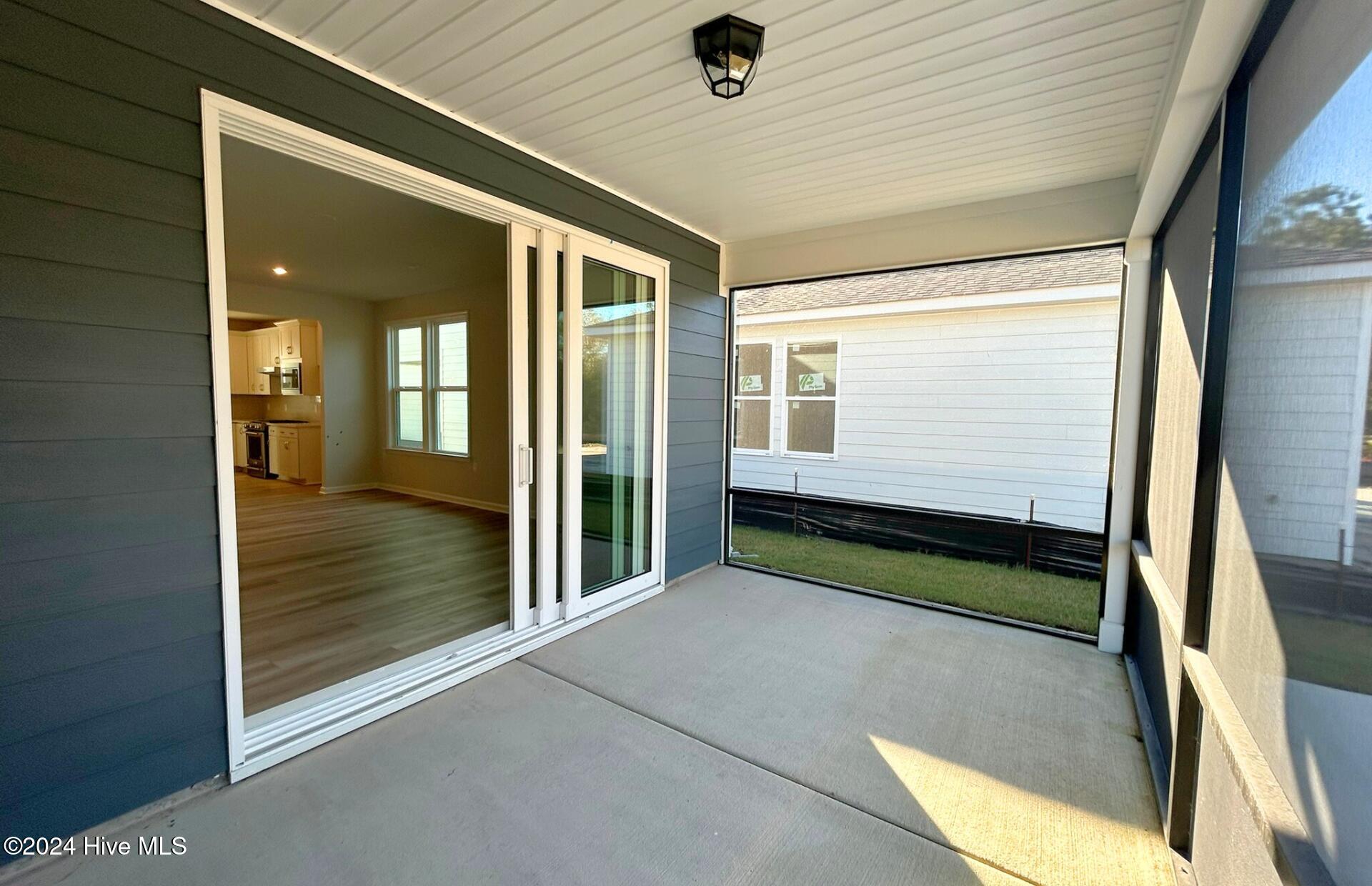 5047 Meadow Buttercup Court 212g Property Photo 6
