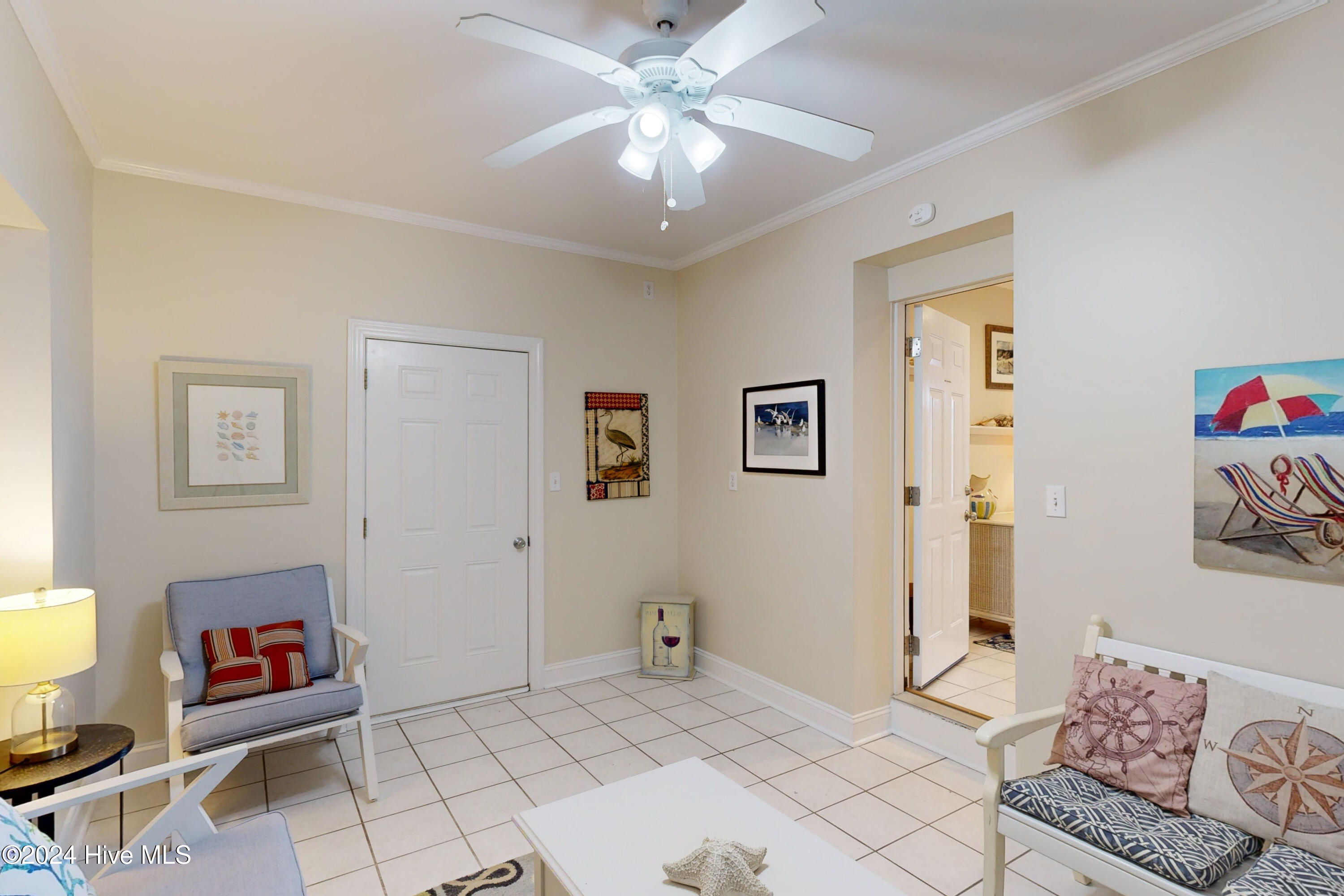 4256 Island Drive Property Photo 17