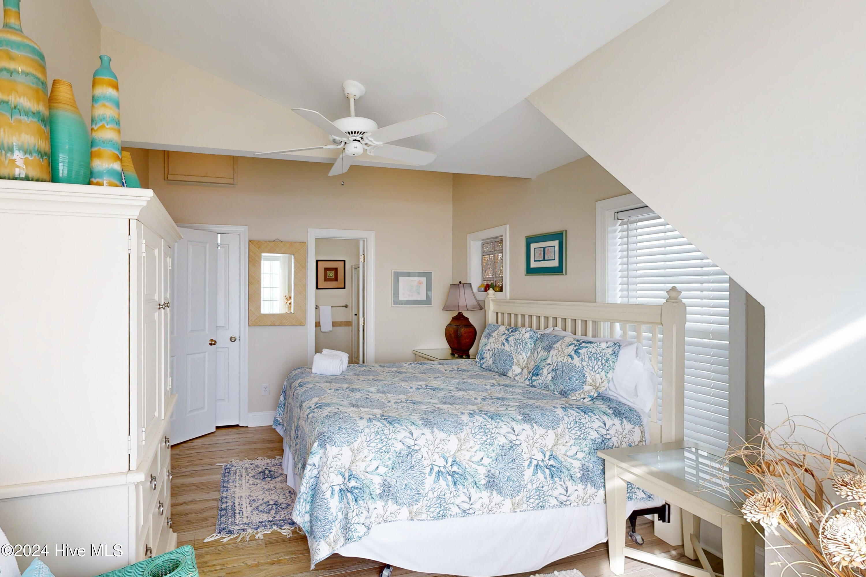 4256 Island Drive Property Photo 64