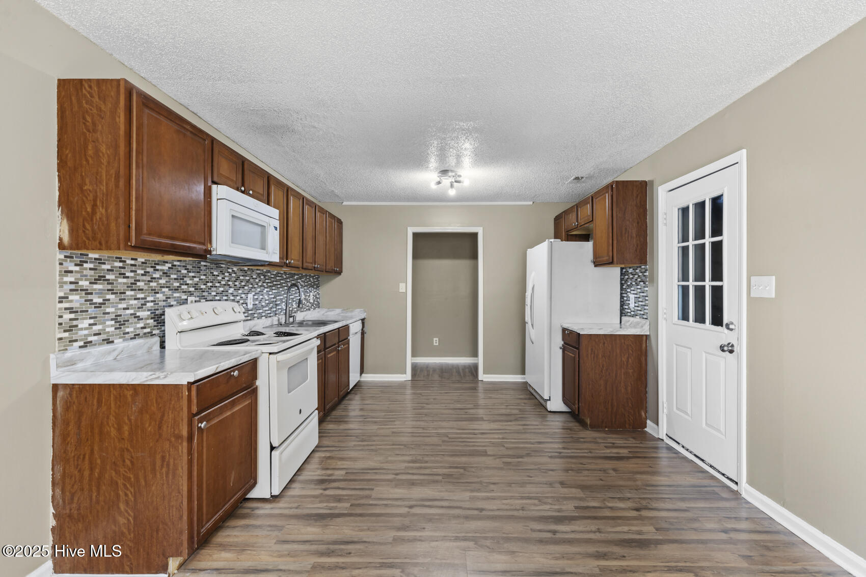 416 Sitton Place Property Photo 14