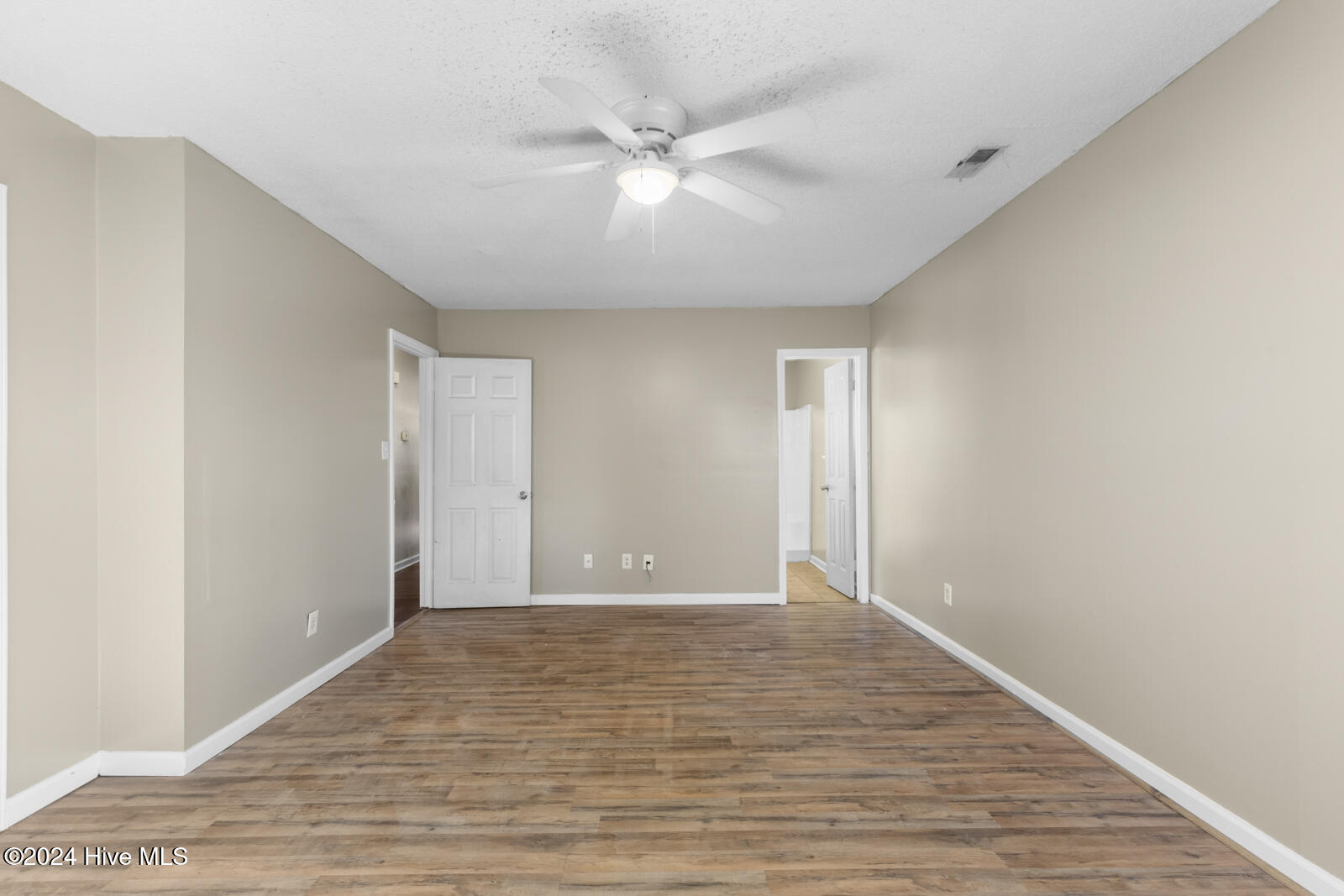 416 Sitton Place Property Photo 24