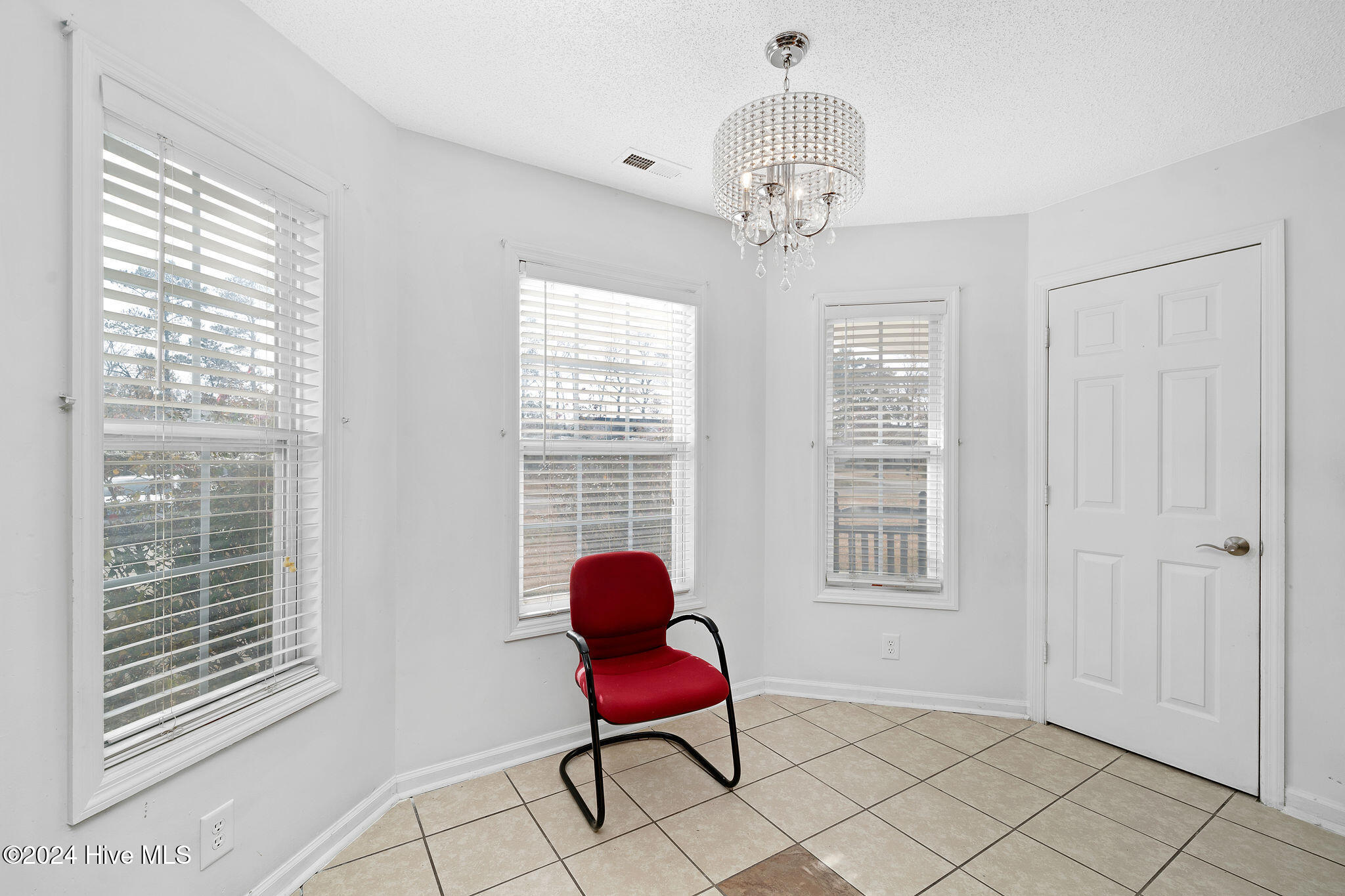 129 Phillip Mills Drive Property Photo 12