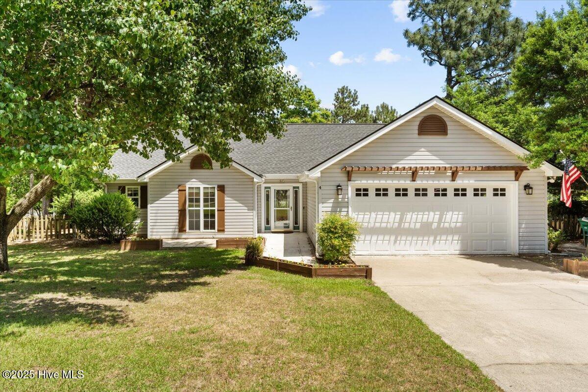 4 Emerald Lane Property Photo 1