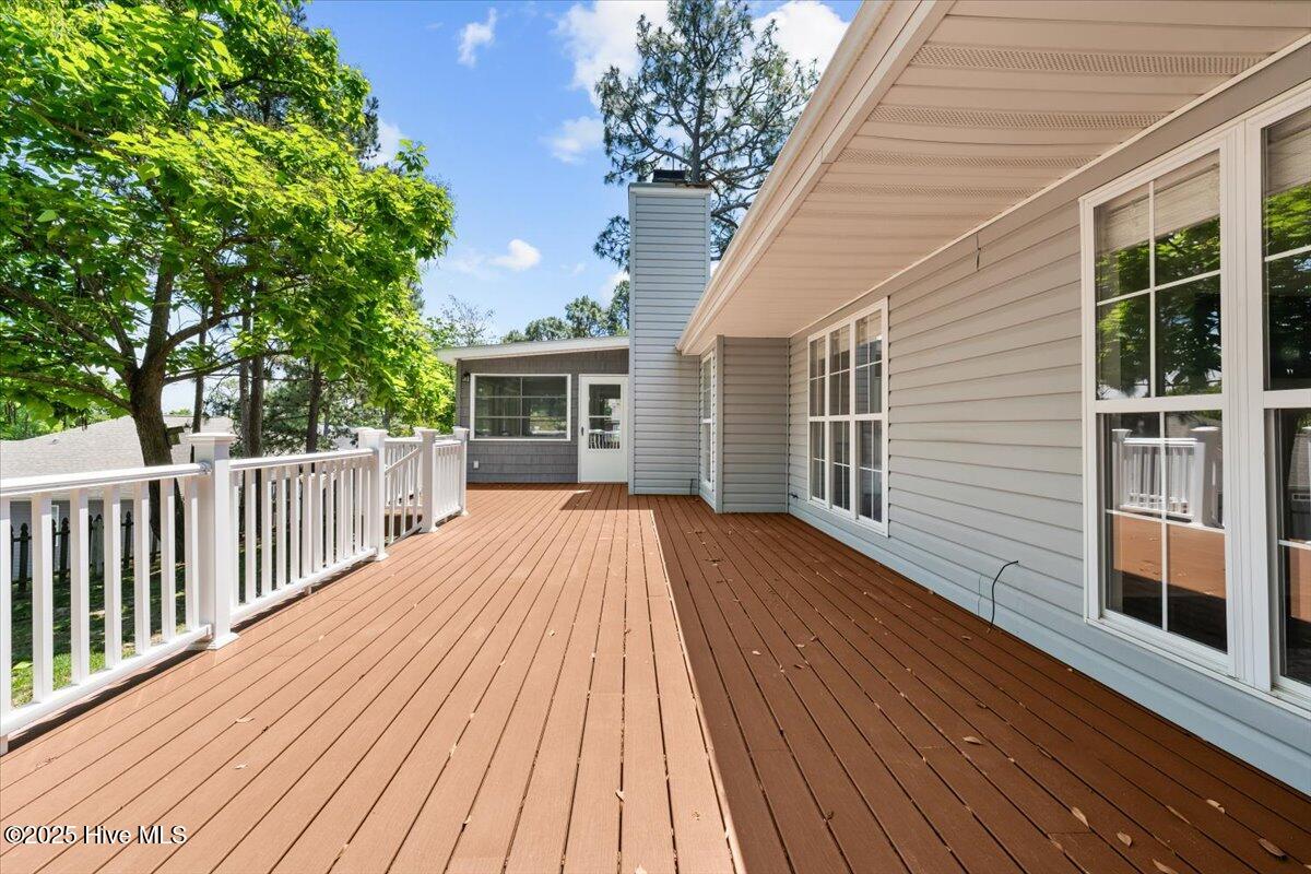 4 Emerald Lane Property Photo 39