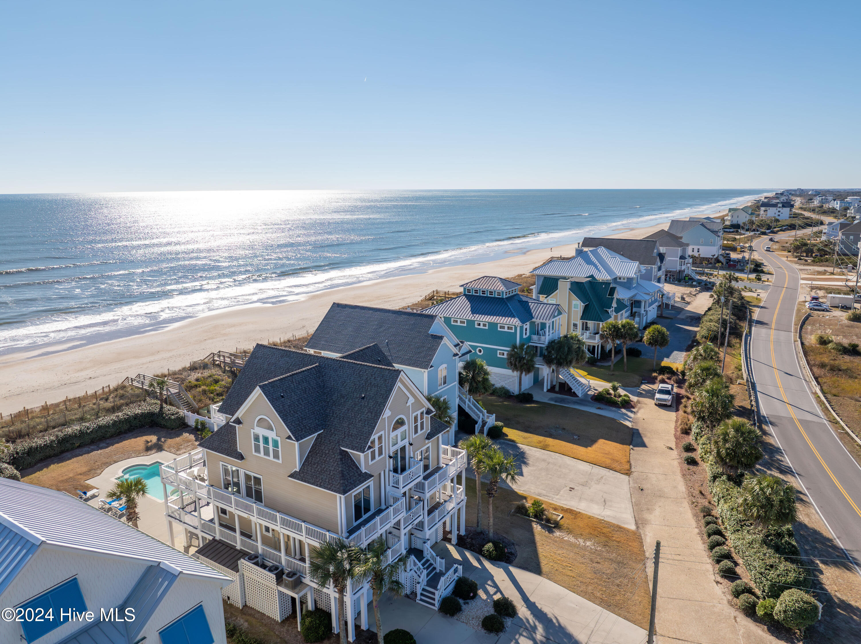 764 New River Inlet Road Property Photo 5