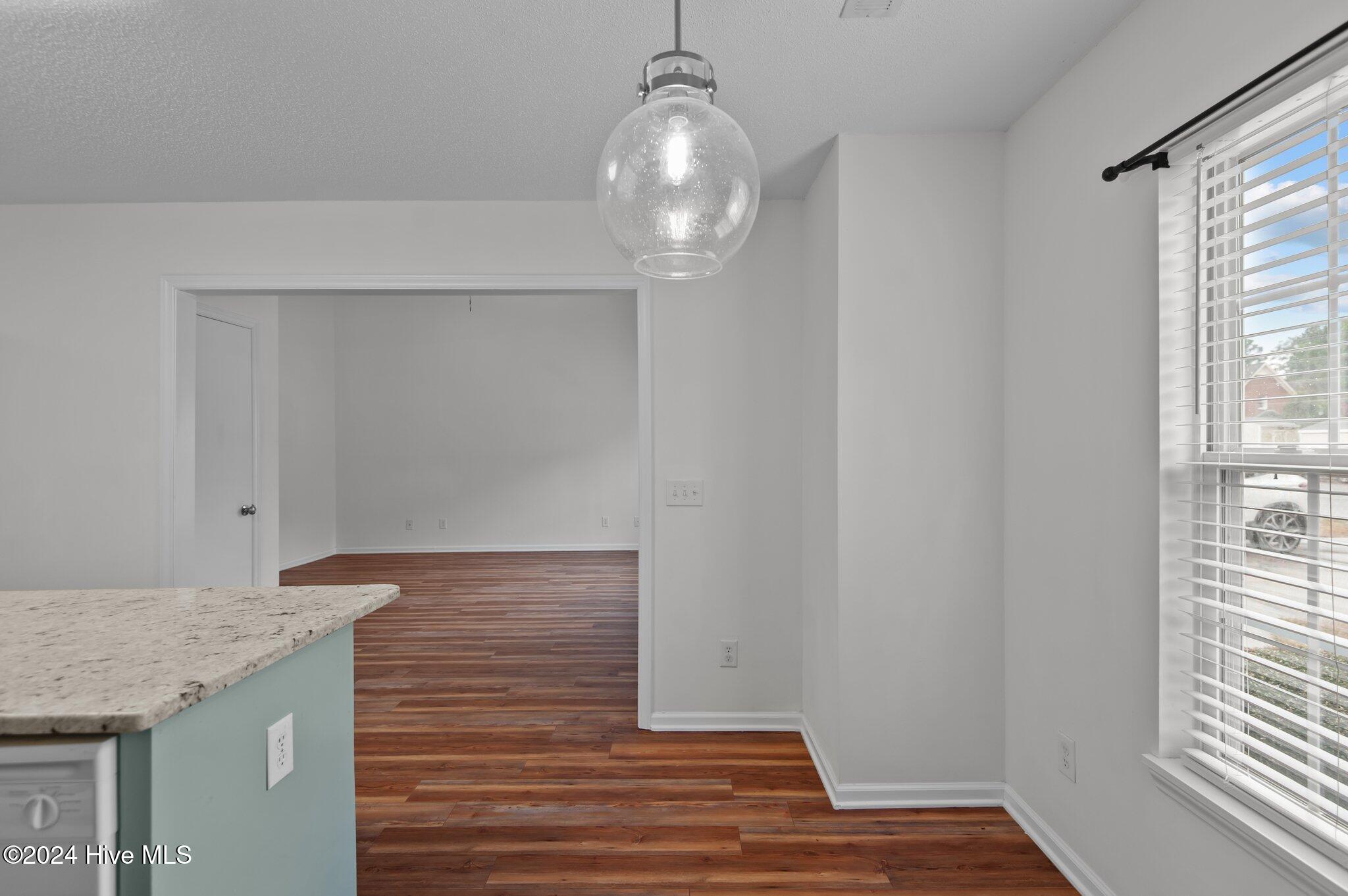 1127 Brownlea Drive A Property Photo 5