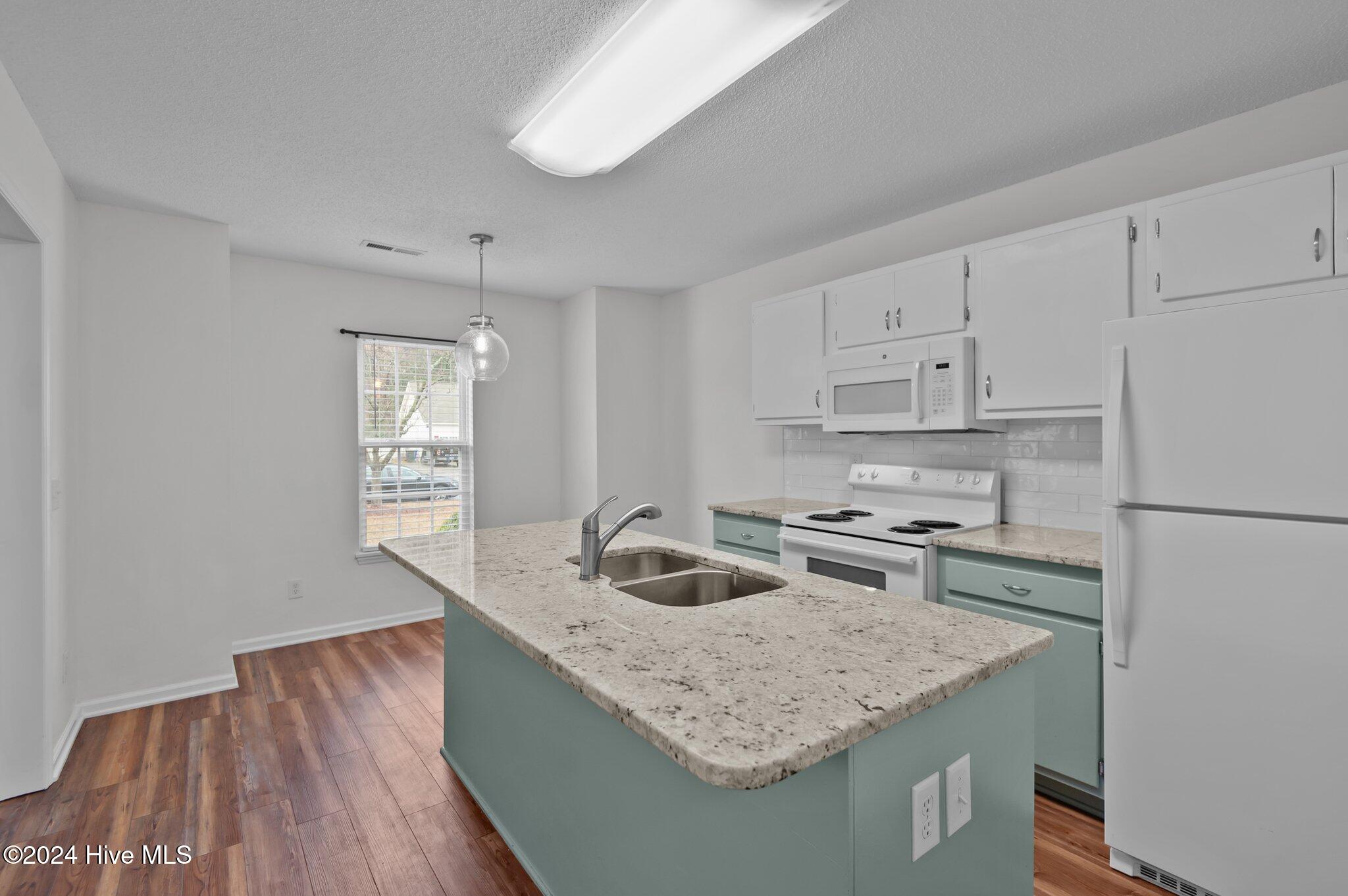 1127 Brownlea Drive A Property Photo 8
