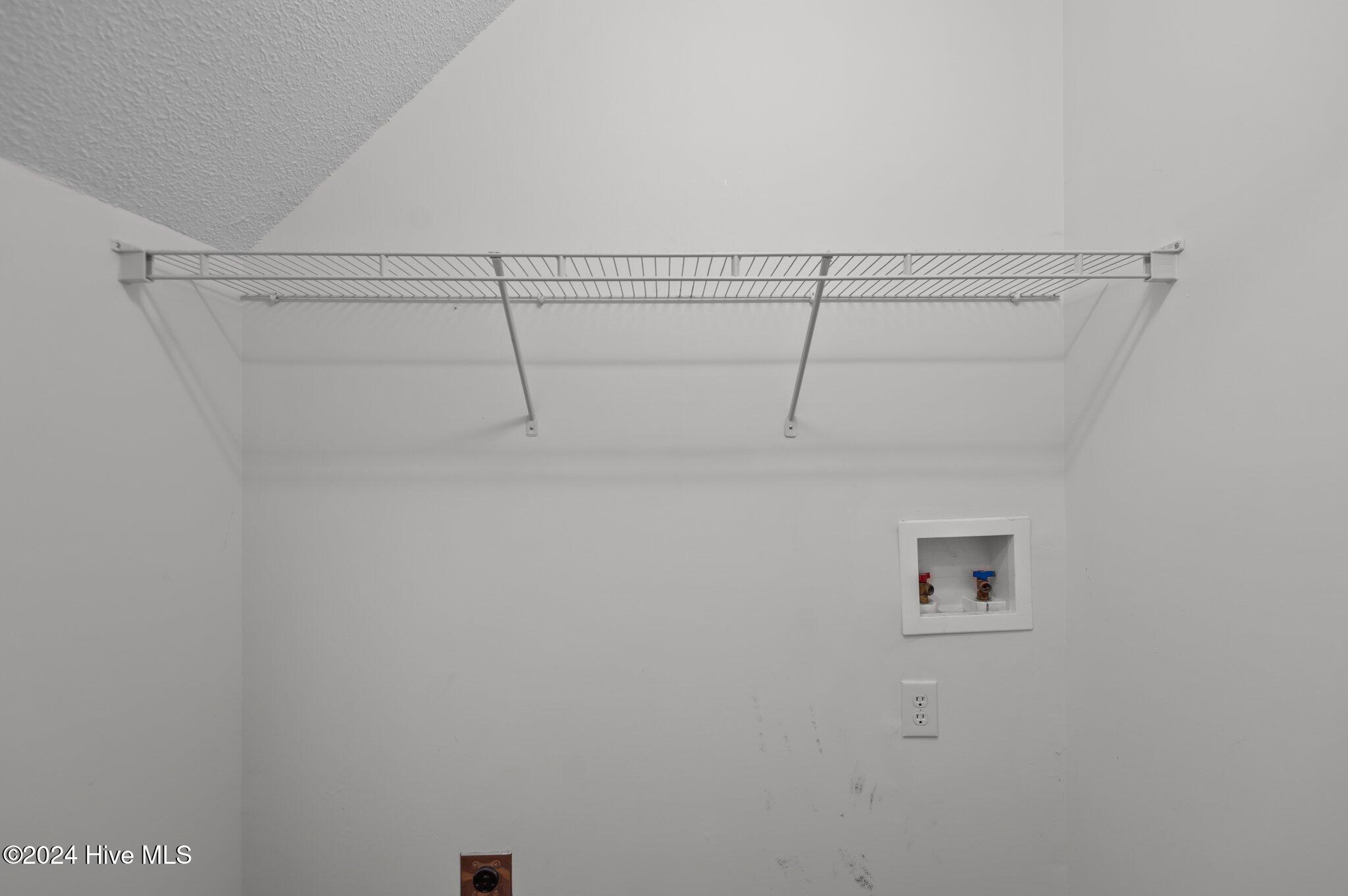 1127 Brownlea Drive A Property Photo 10