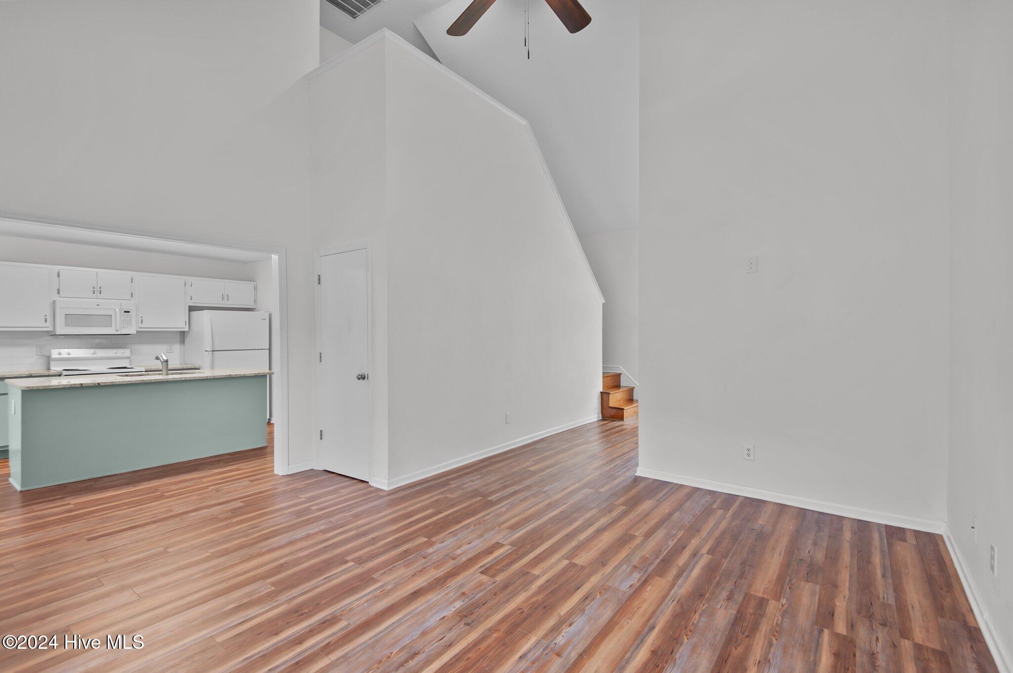 1127 Brownlea Drive A Property Photo 17