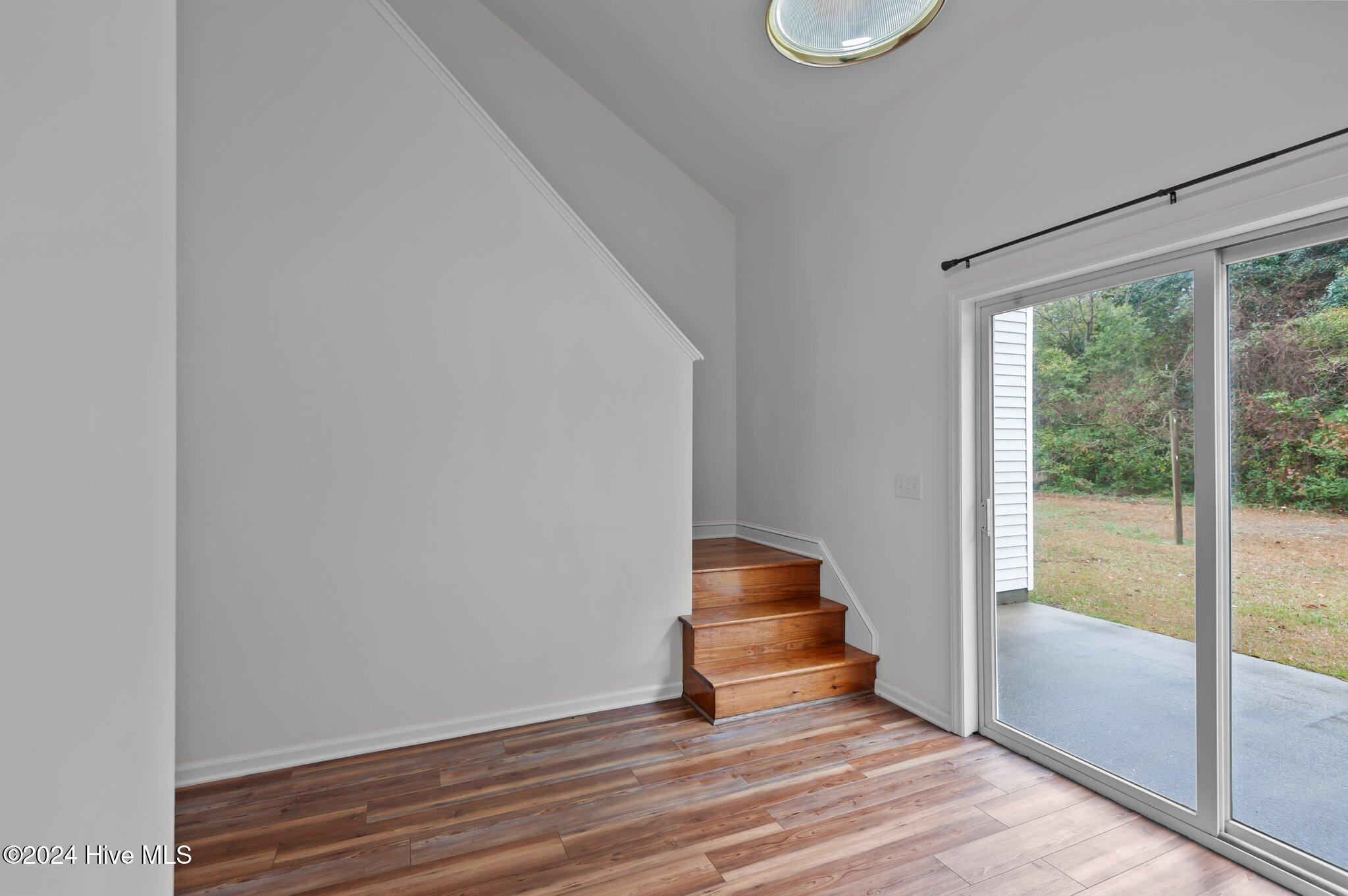 1127 Brownlea Drive A Property Photo 21