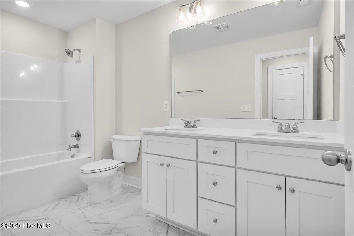 207 Cole Drive Property Photo 24