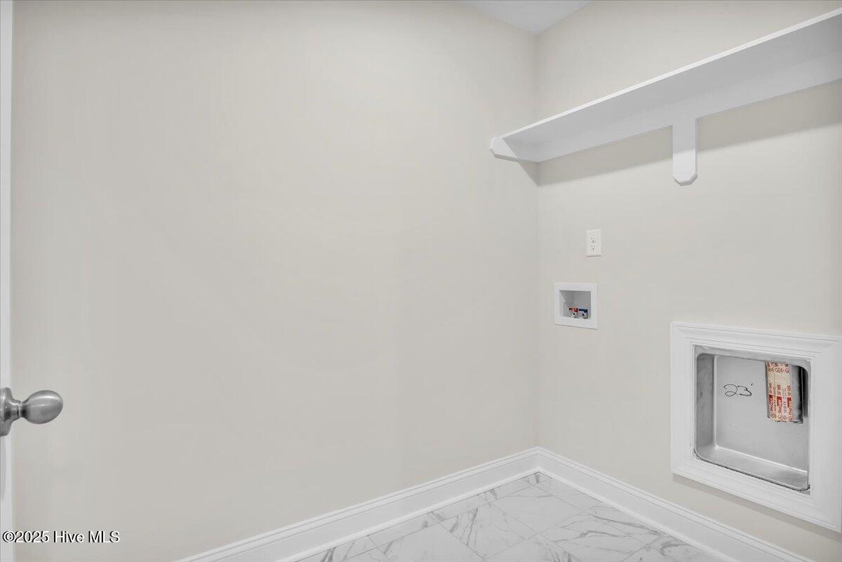 207 Cole Drive Property Photo 29