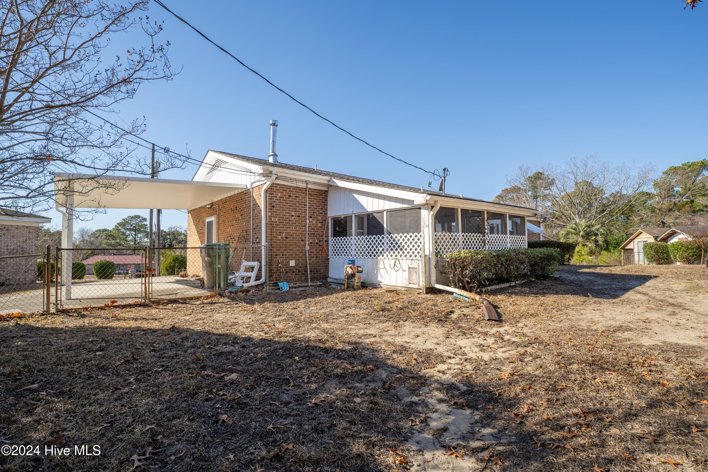 4837 Sandy Court Property Photo 7