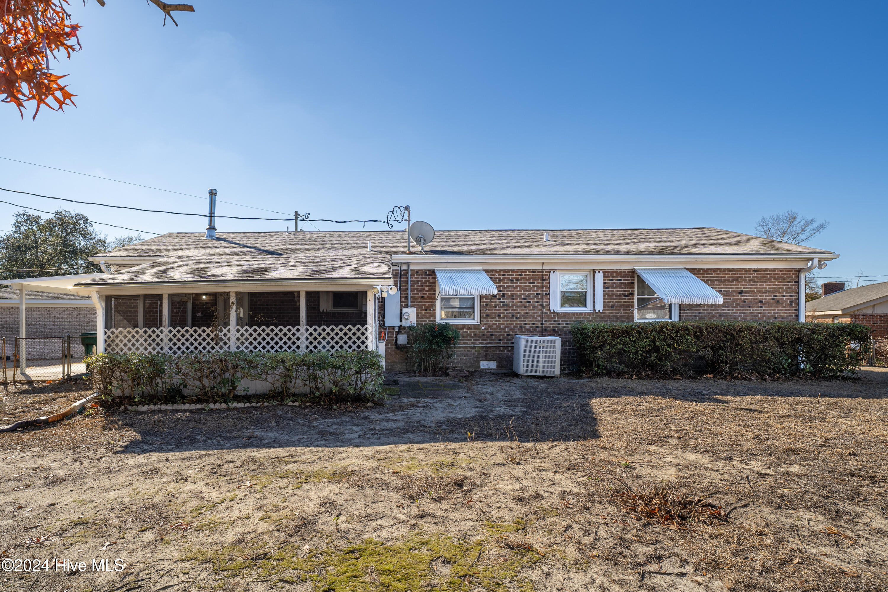 4837 Sandy Court Property Photo 8