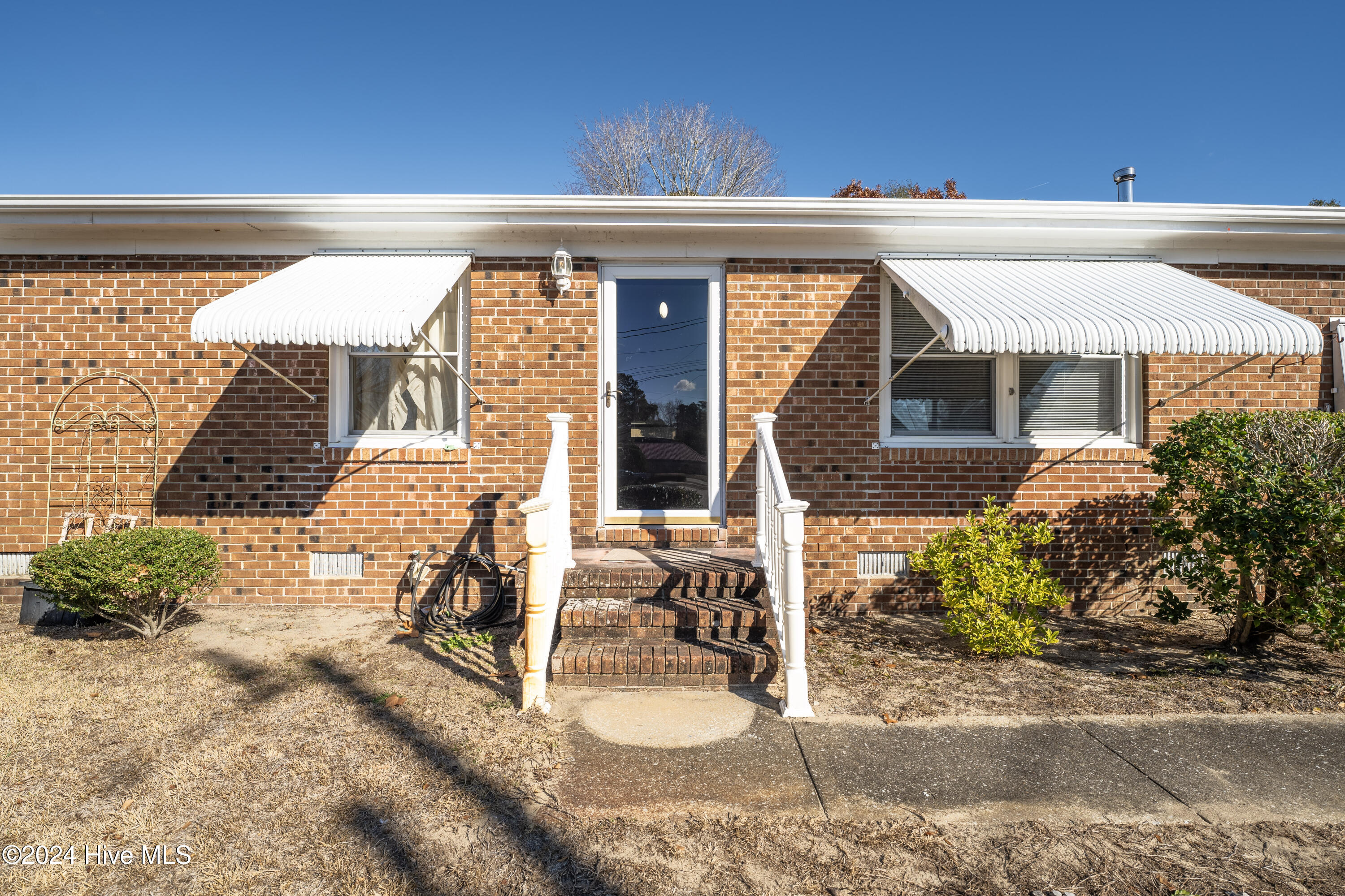 4837 Sandy Court Property Photo 16