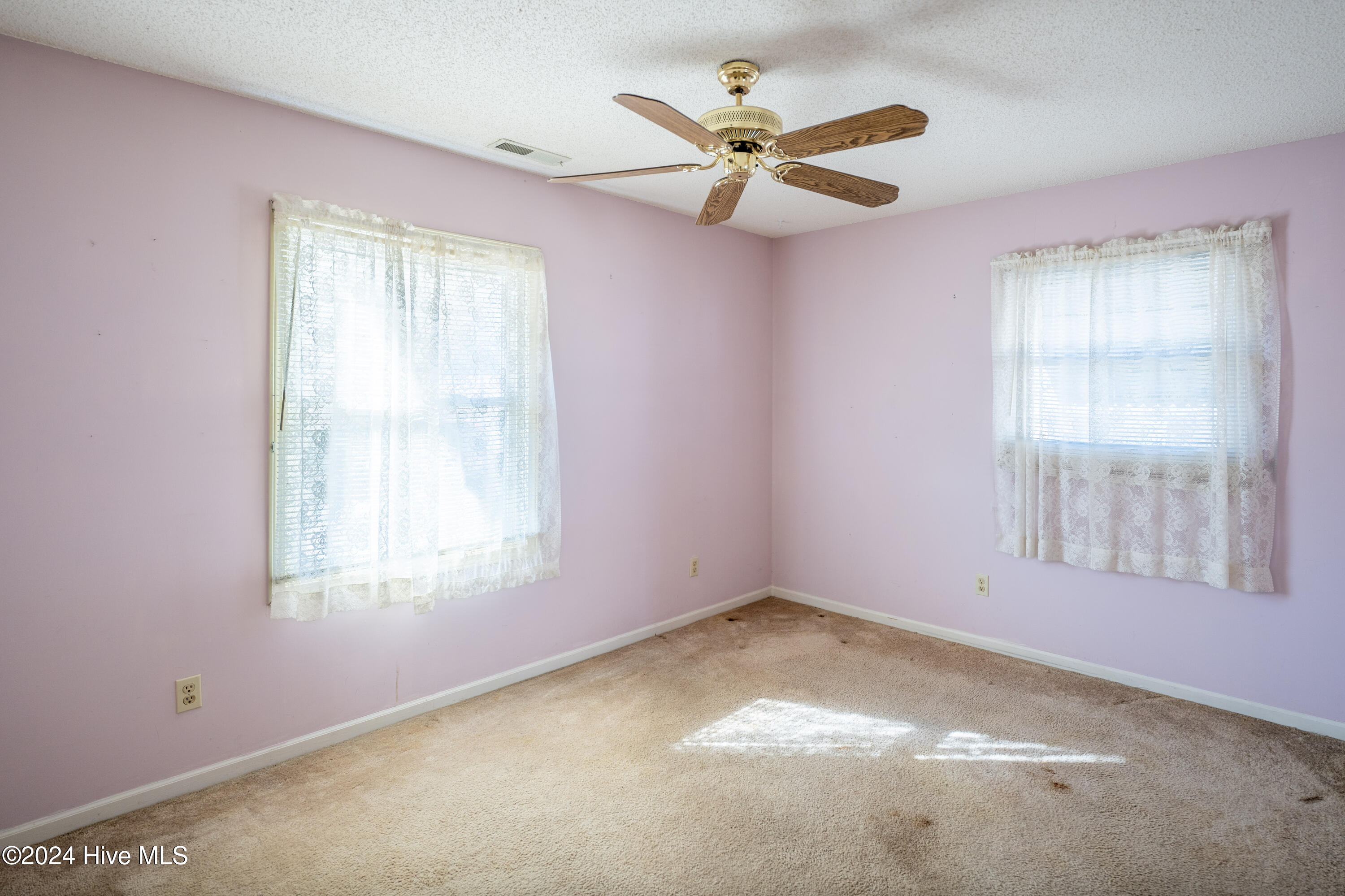 4837 Sandy Court Property Photo 28