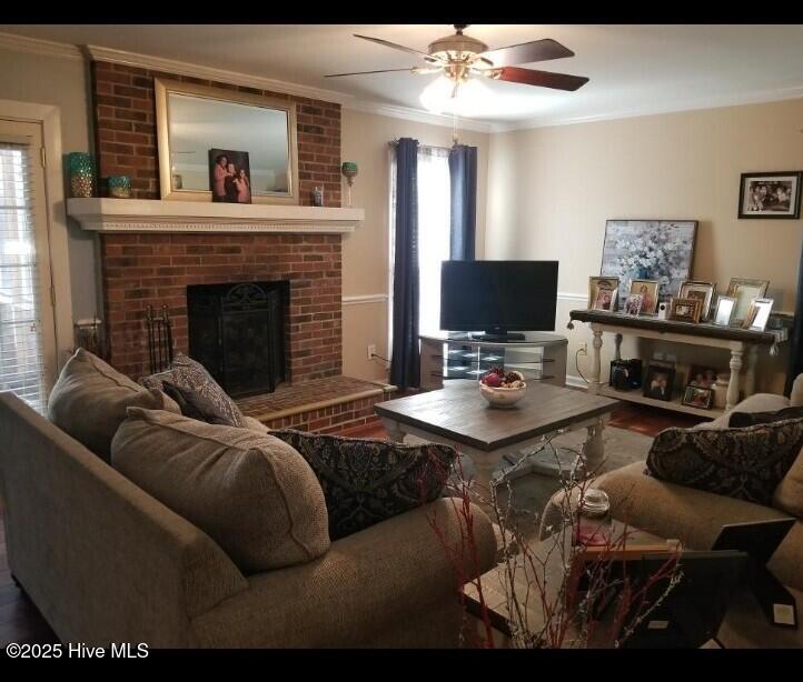 3301 Kirby Smith Drive Property Photo 3