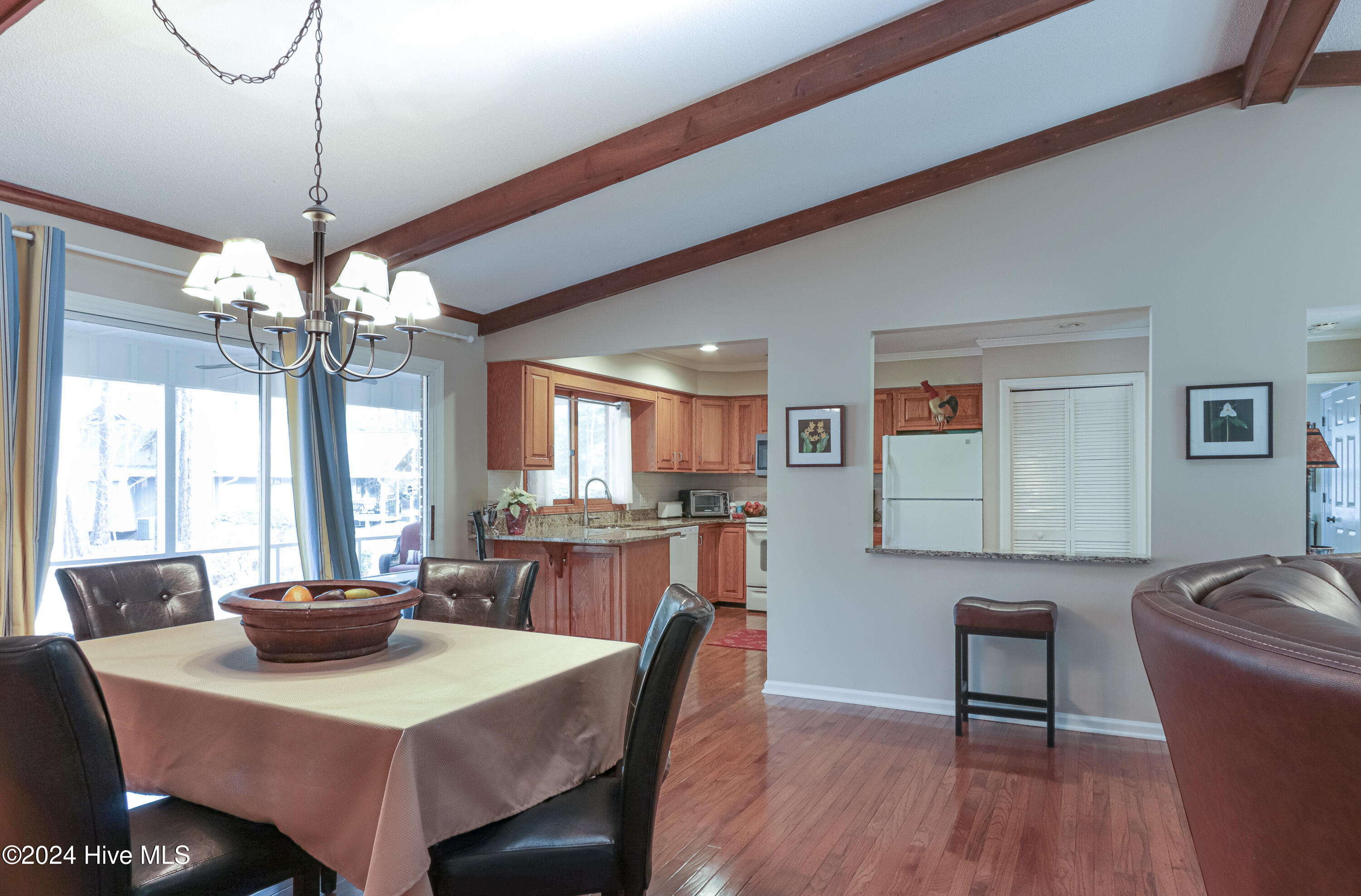 285 Pinyon Circle Property Photo 7