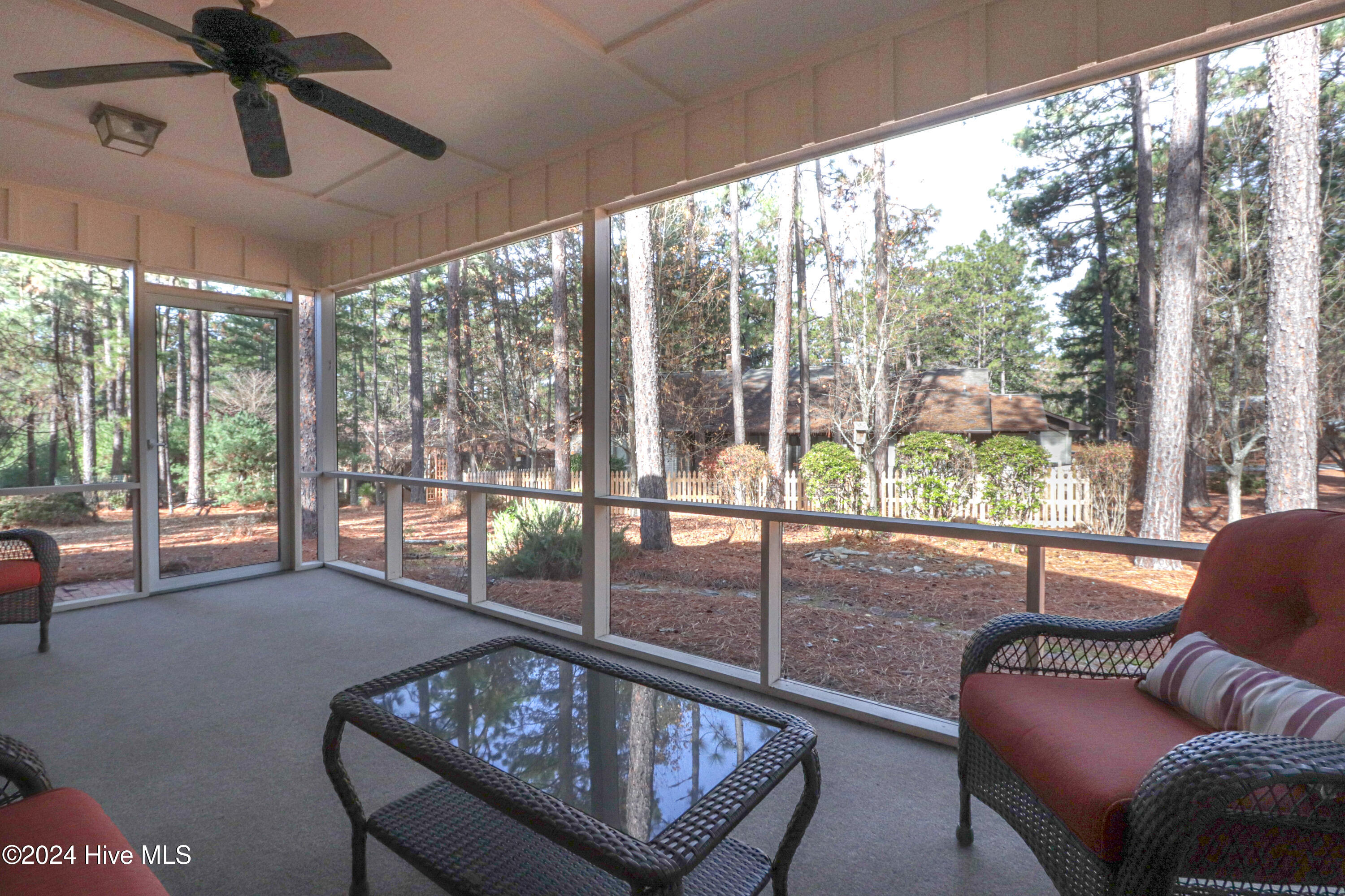 285 Pinyon Circle Property Photo 19