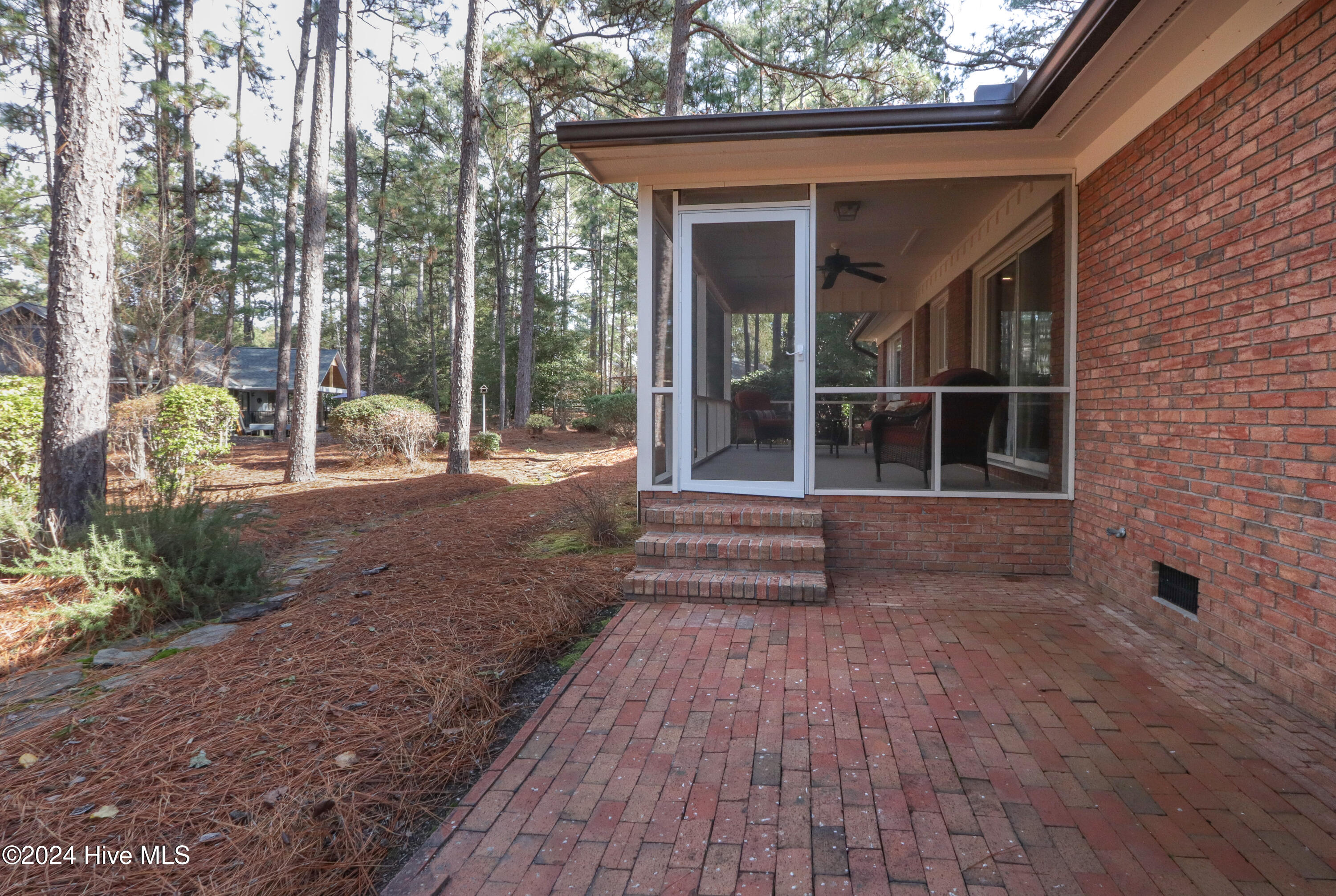 285 Pinyon Circle Property Photo 21