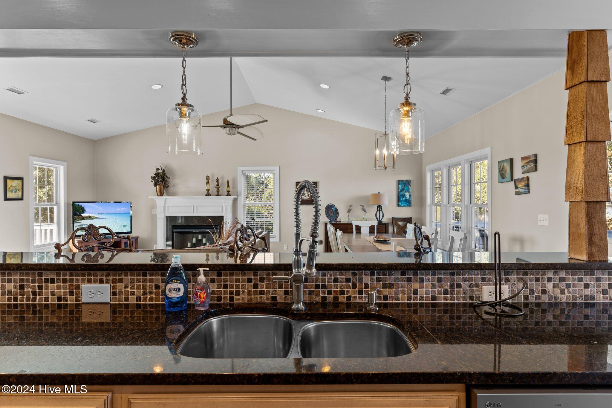 1617 E Pelican Drive Property Photo 13