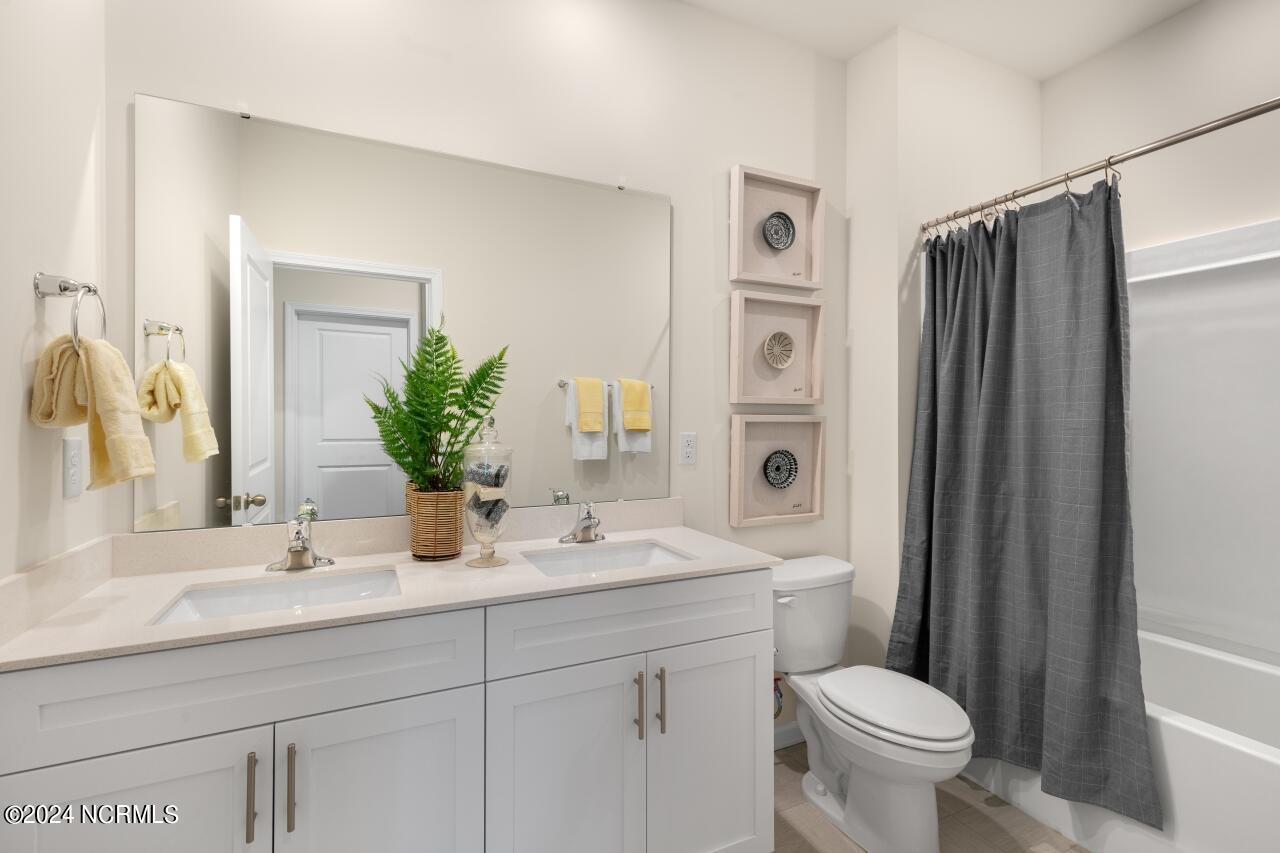 2512 Prescott Court Property Photo 17