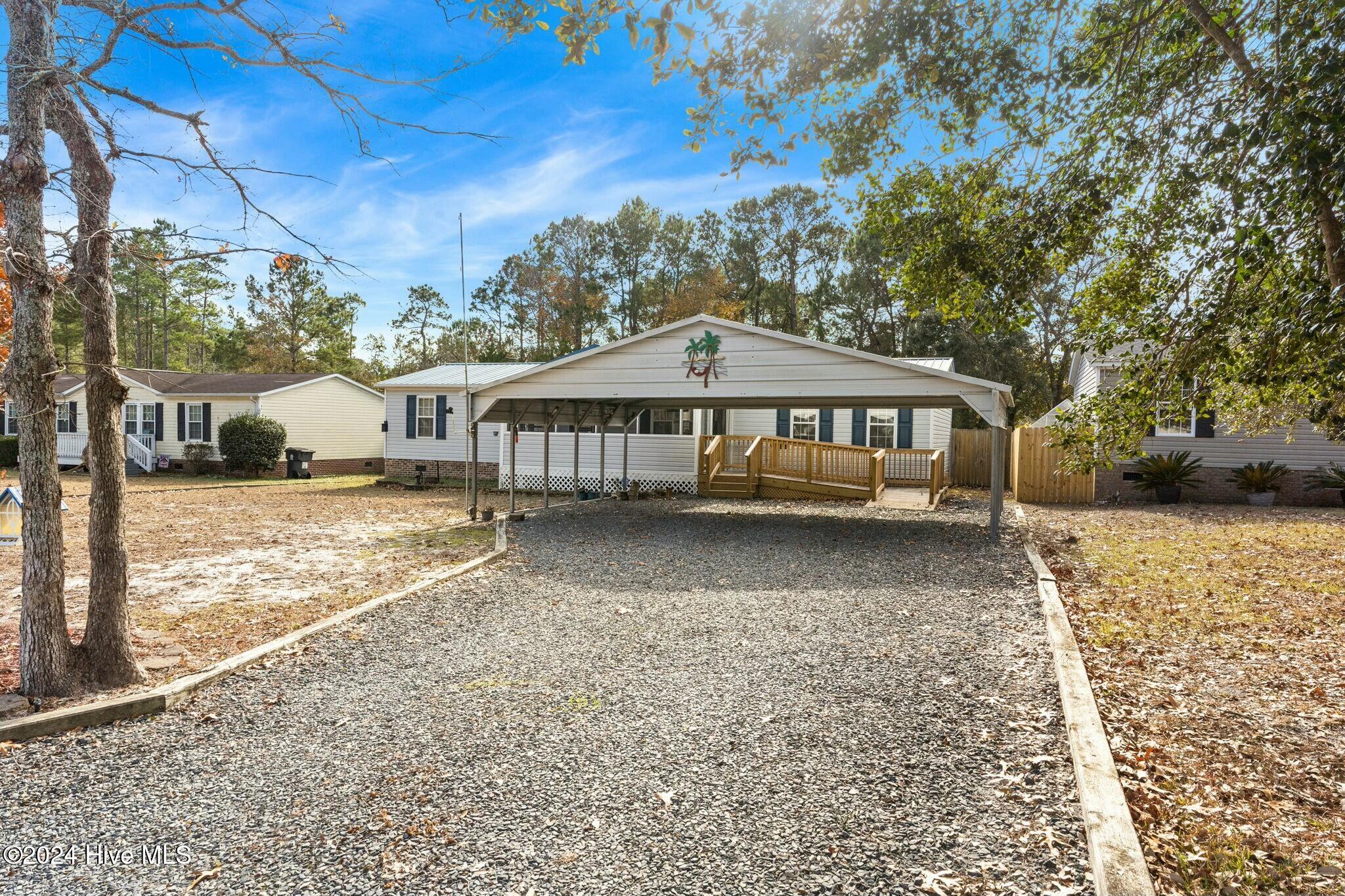 463 Kara Drive Property Photo 5
