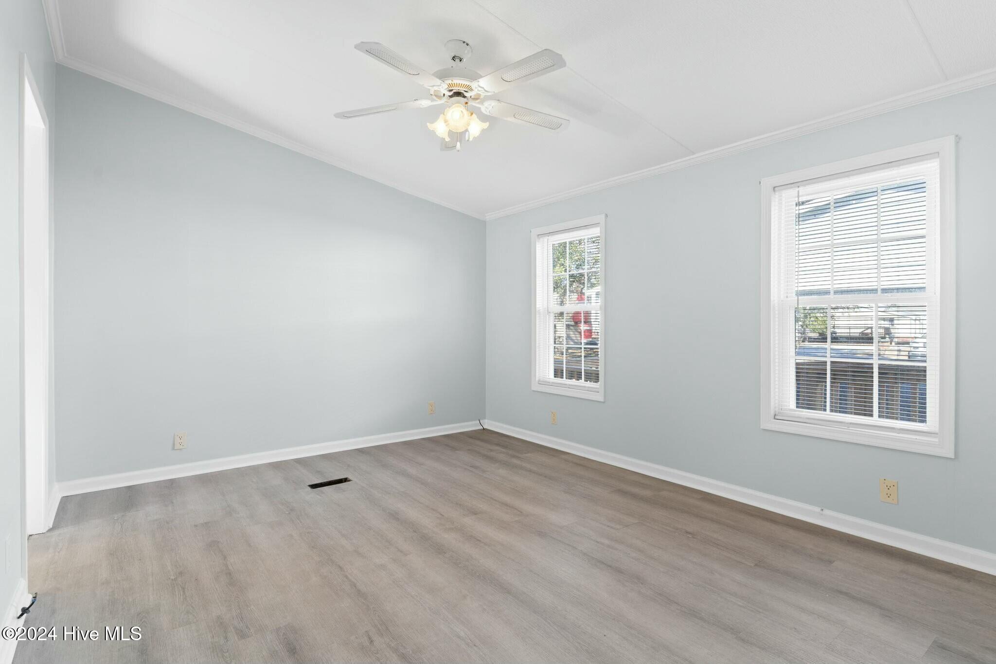 463 Kara Drive Property Photo 16