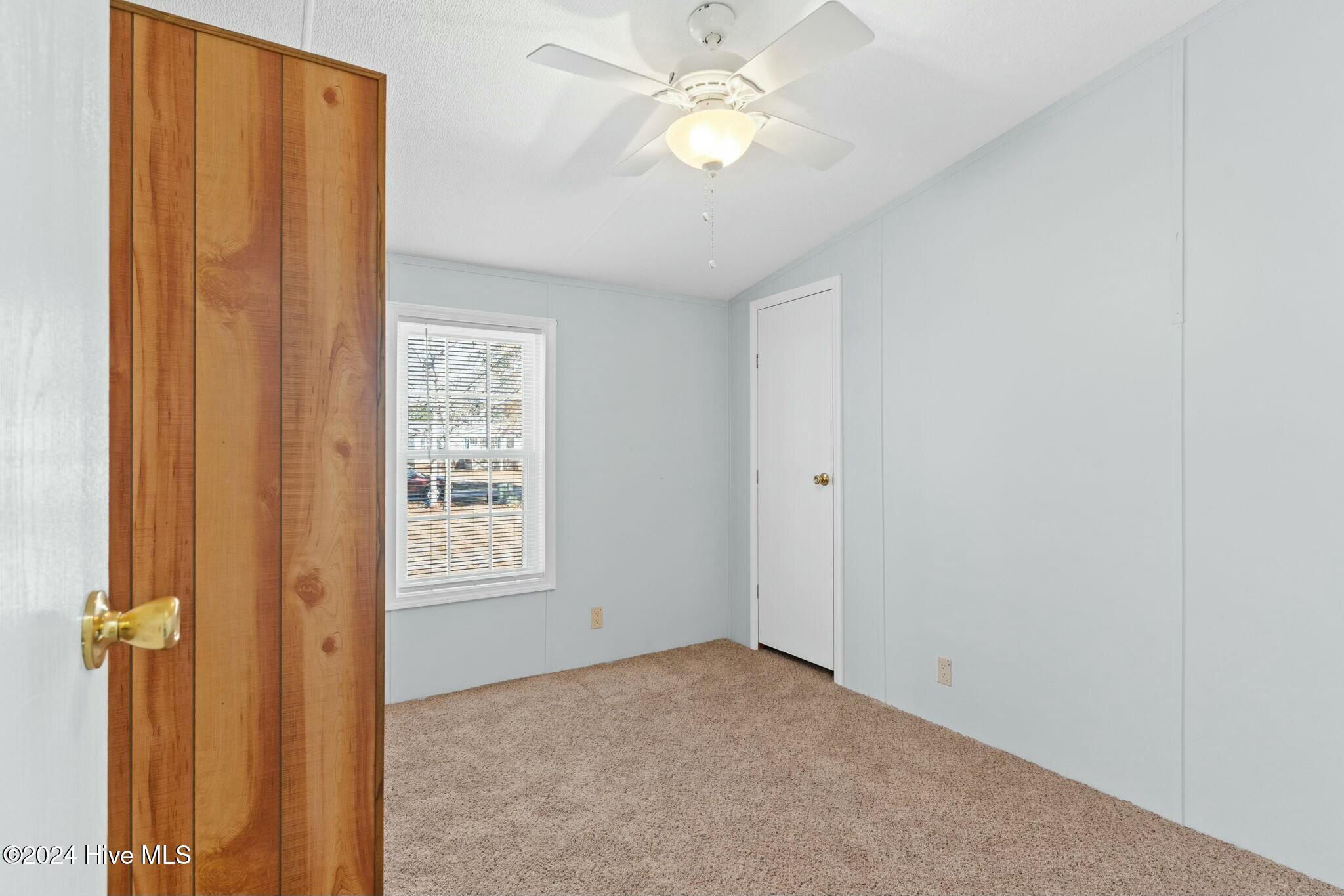 463 Kara Drive Property Photo 20