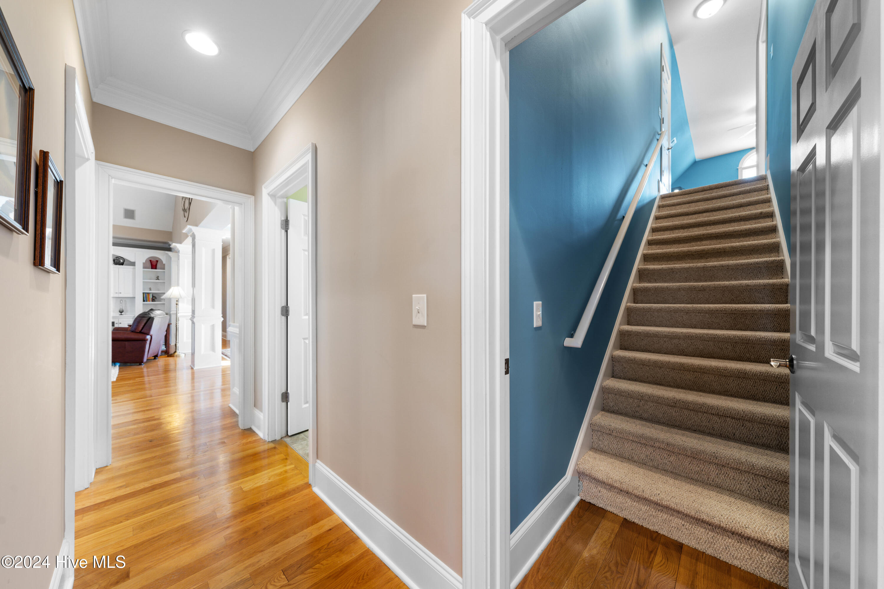 2472 St James Drive Property Photo 22