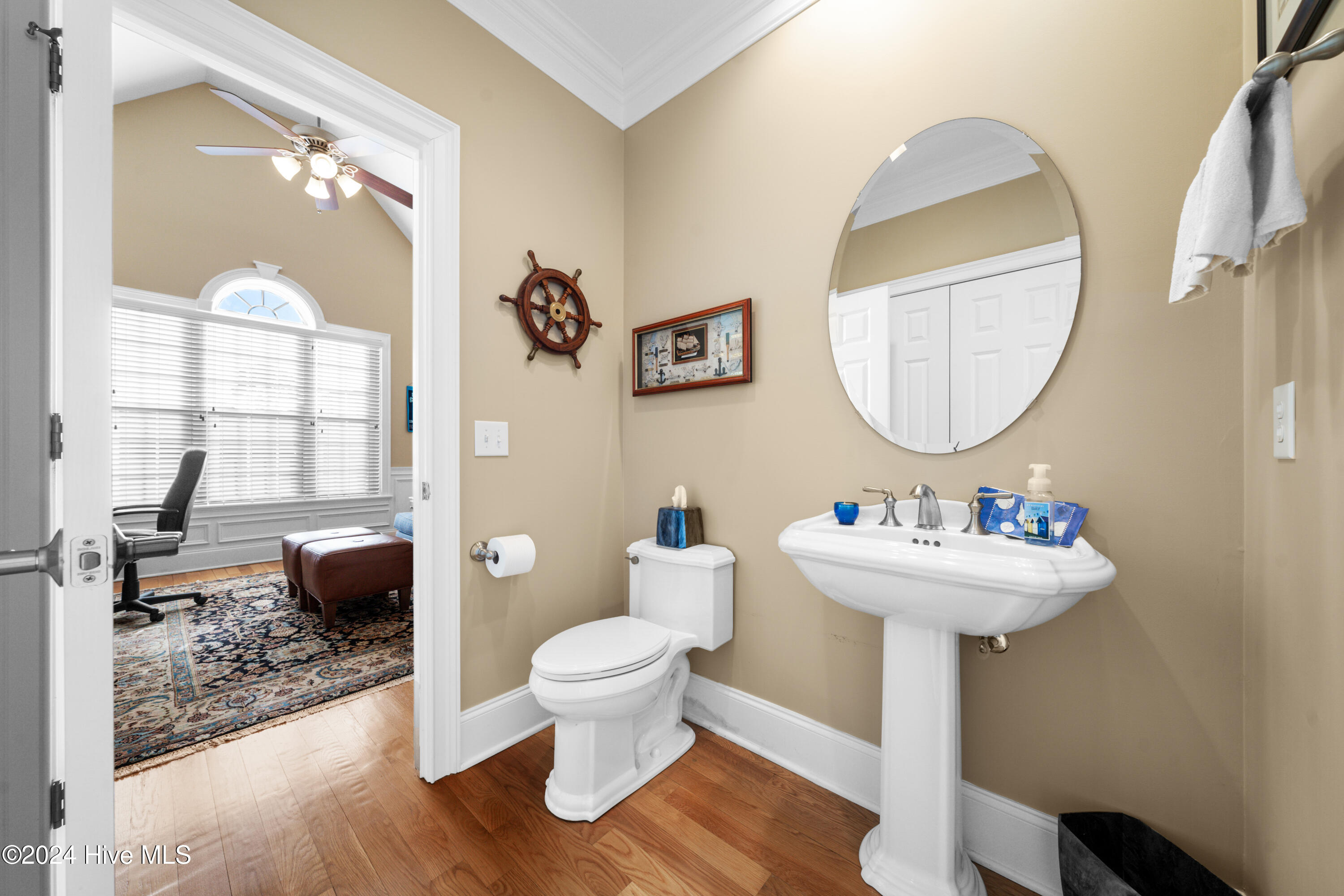 2472 St James Drive Property Photo 40
