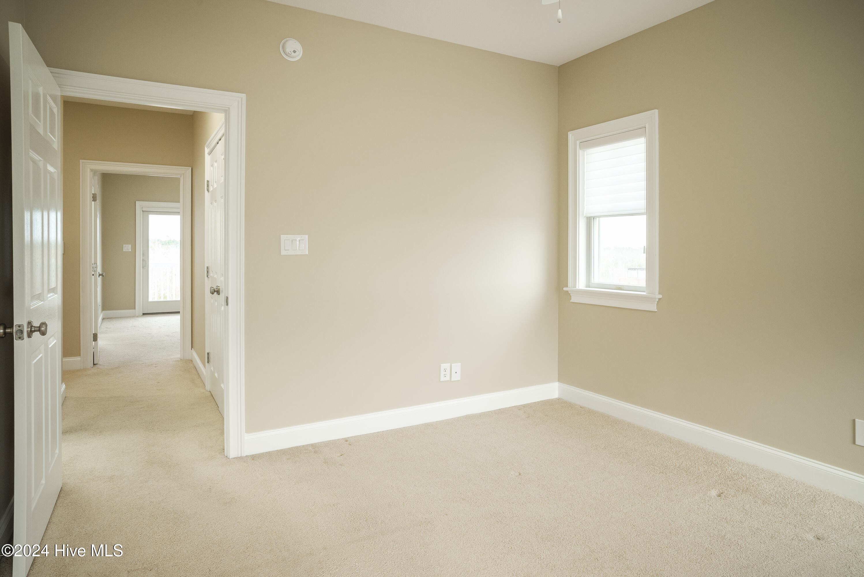 417 Captains Cove Unit E Property Photo 21
