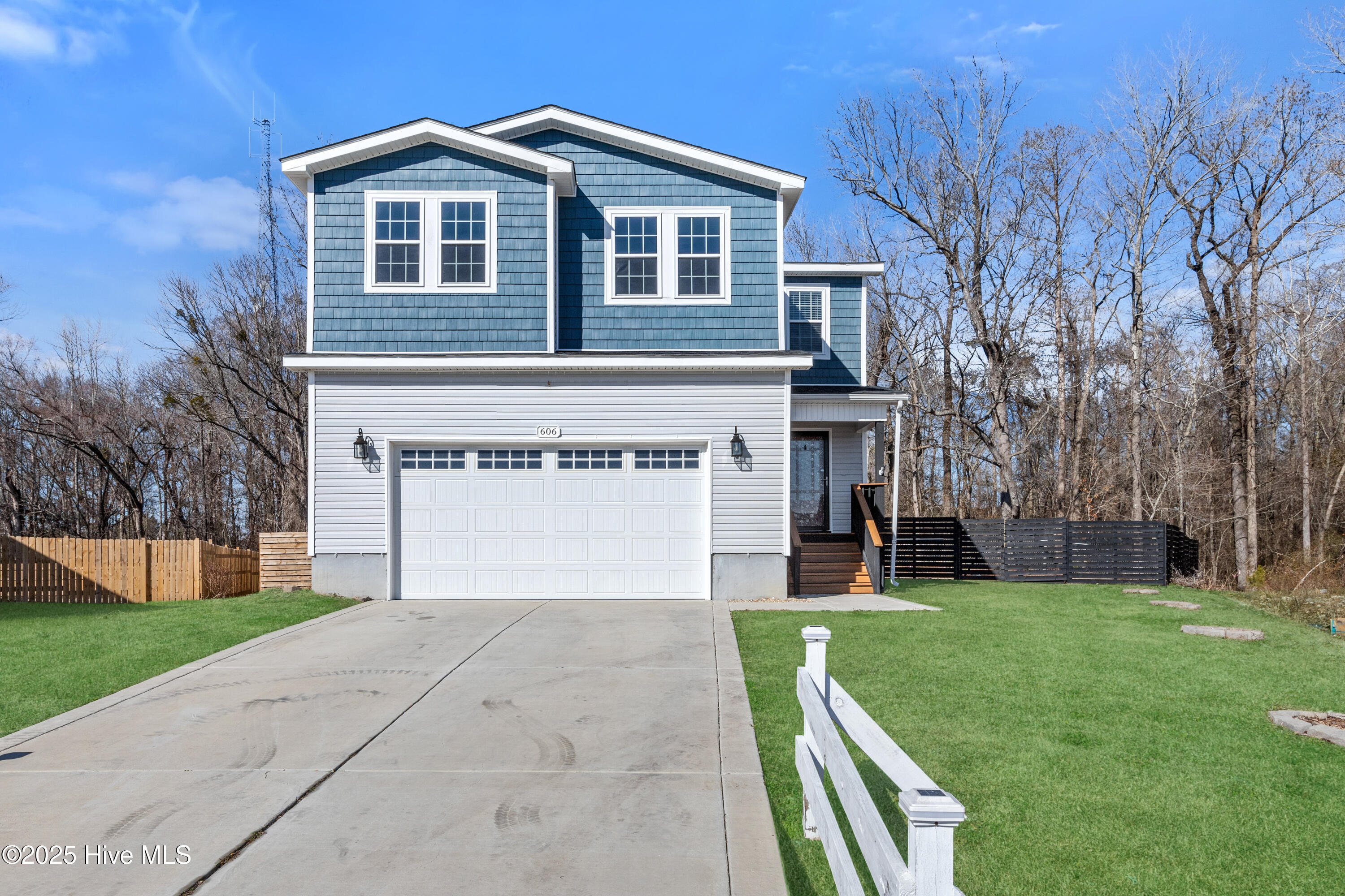 606 Sonata Court Property Photo 1