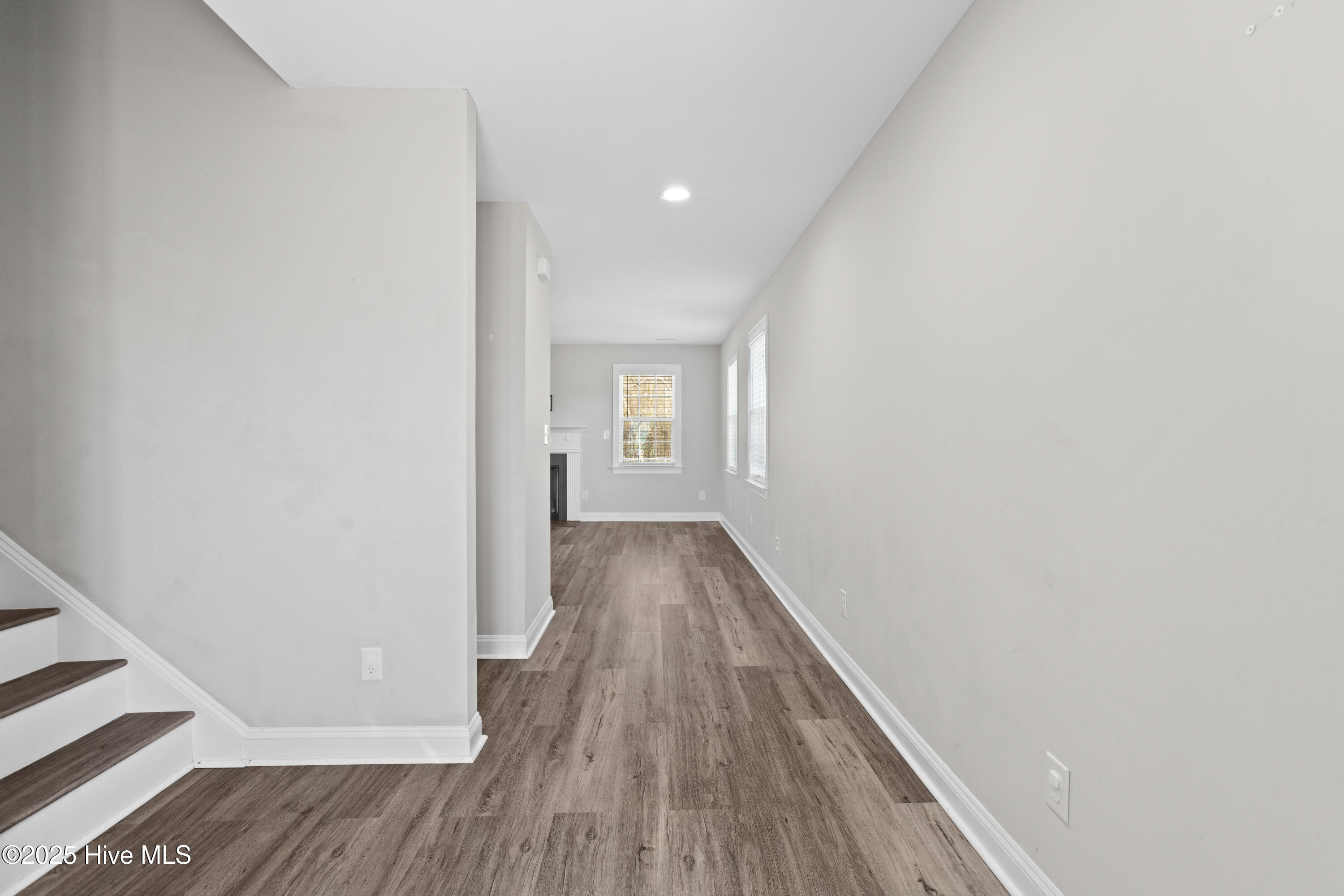 606 Sonata Court Property Photo 3