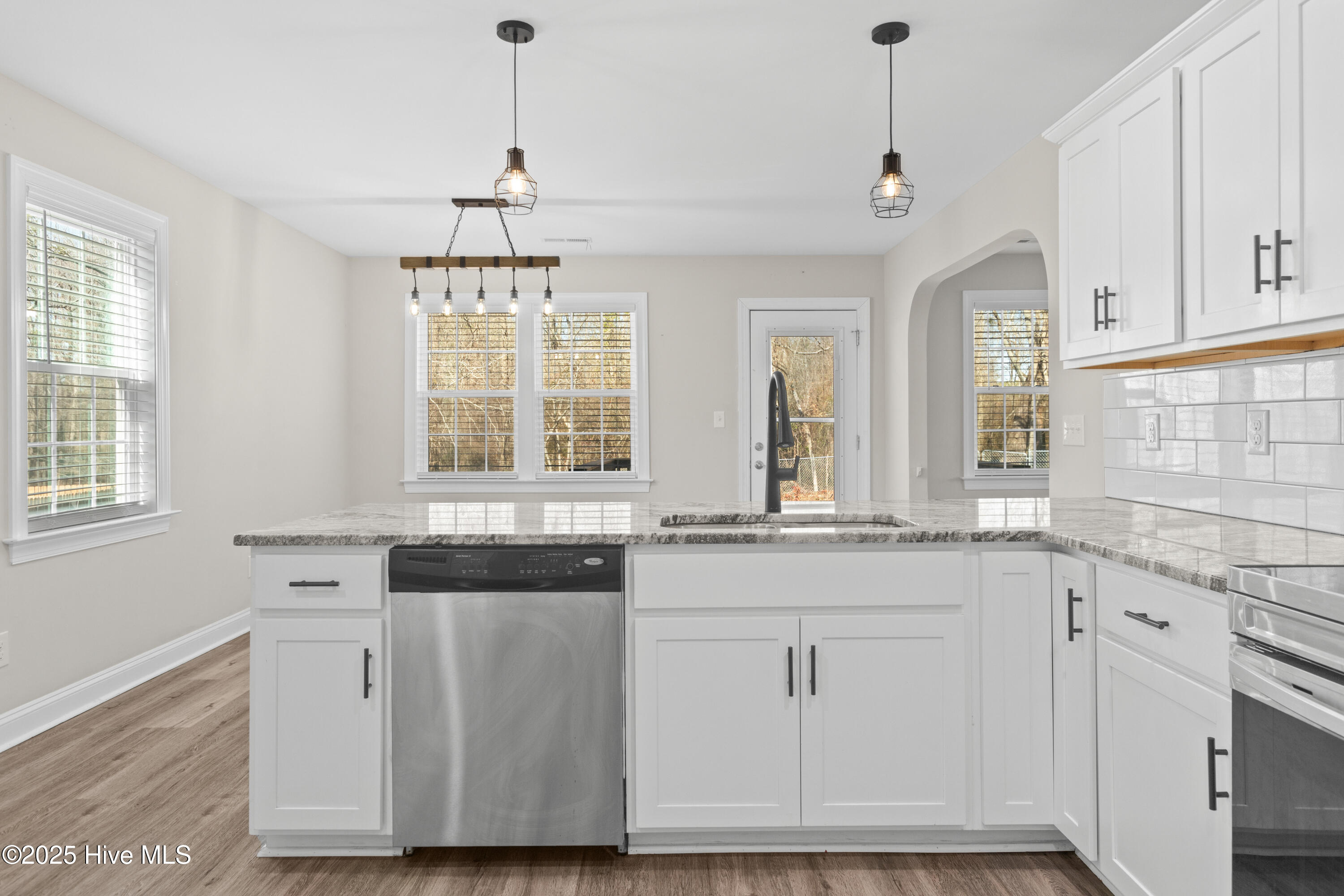 606 Sonata Court Property Photo 10